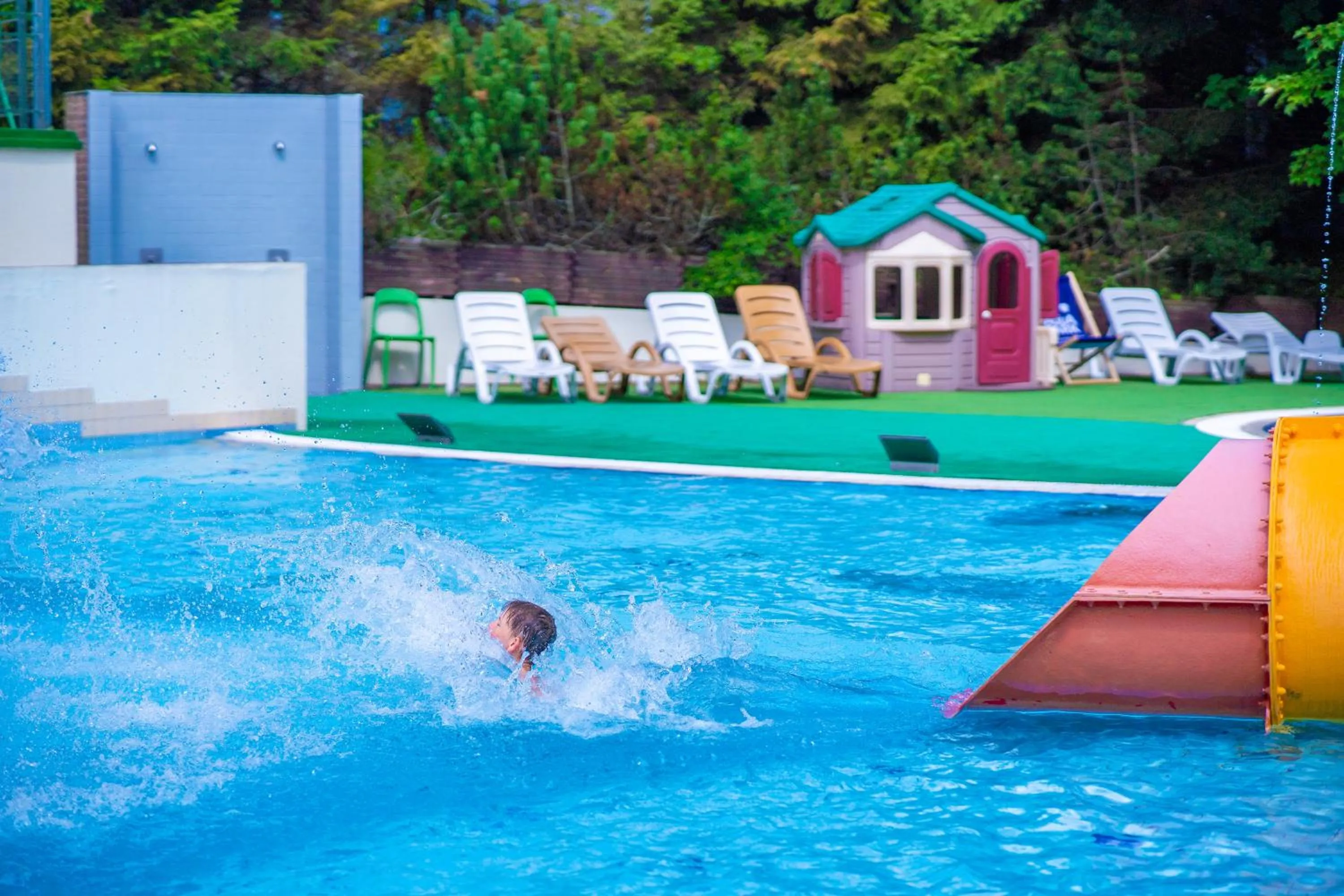Swimming pool in AQUA HOUSE