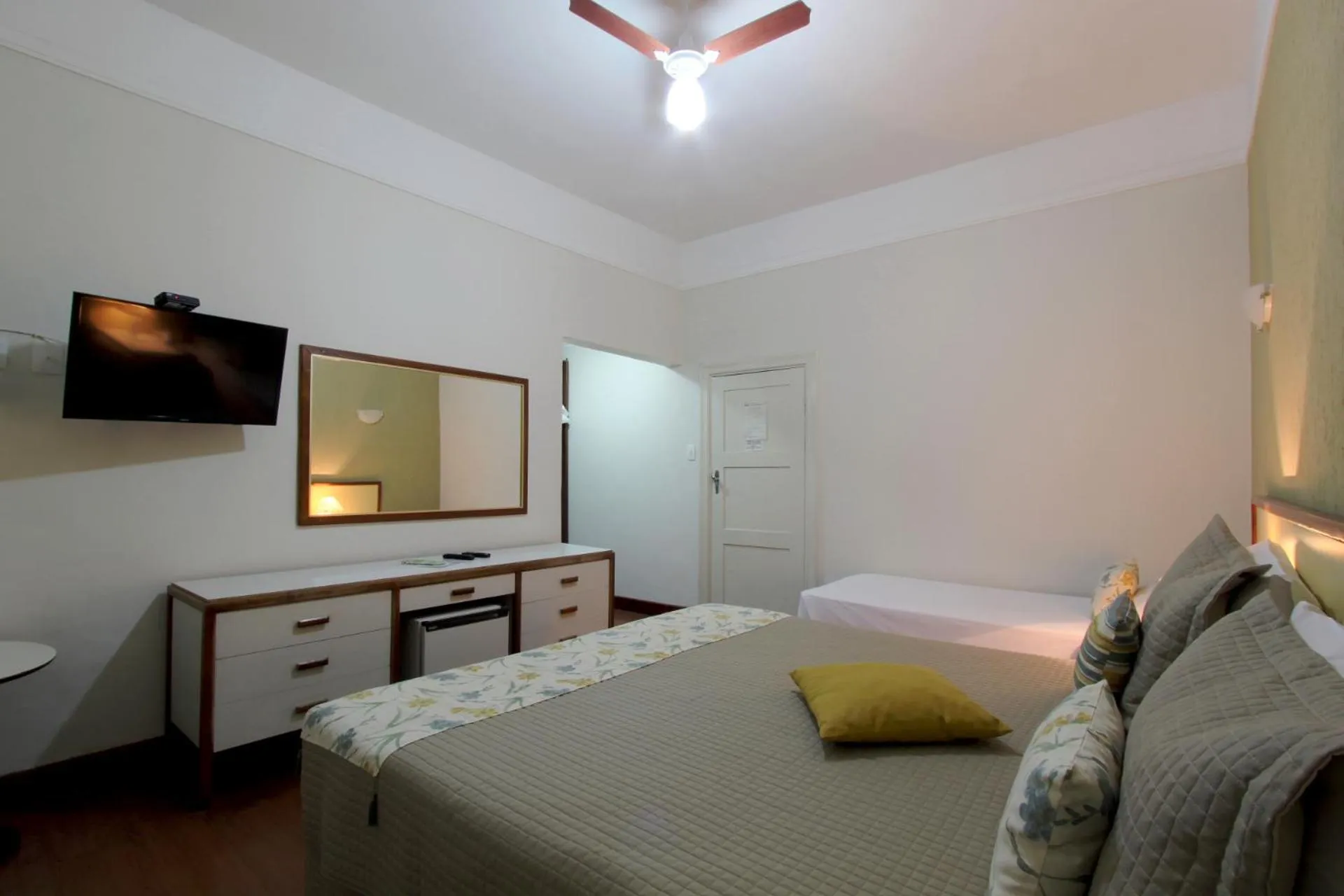 Bed in Hotel Mantovani