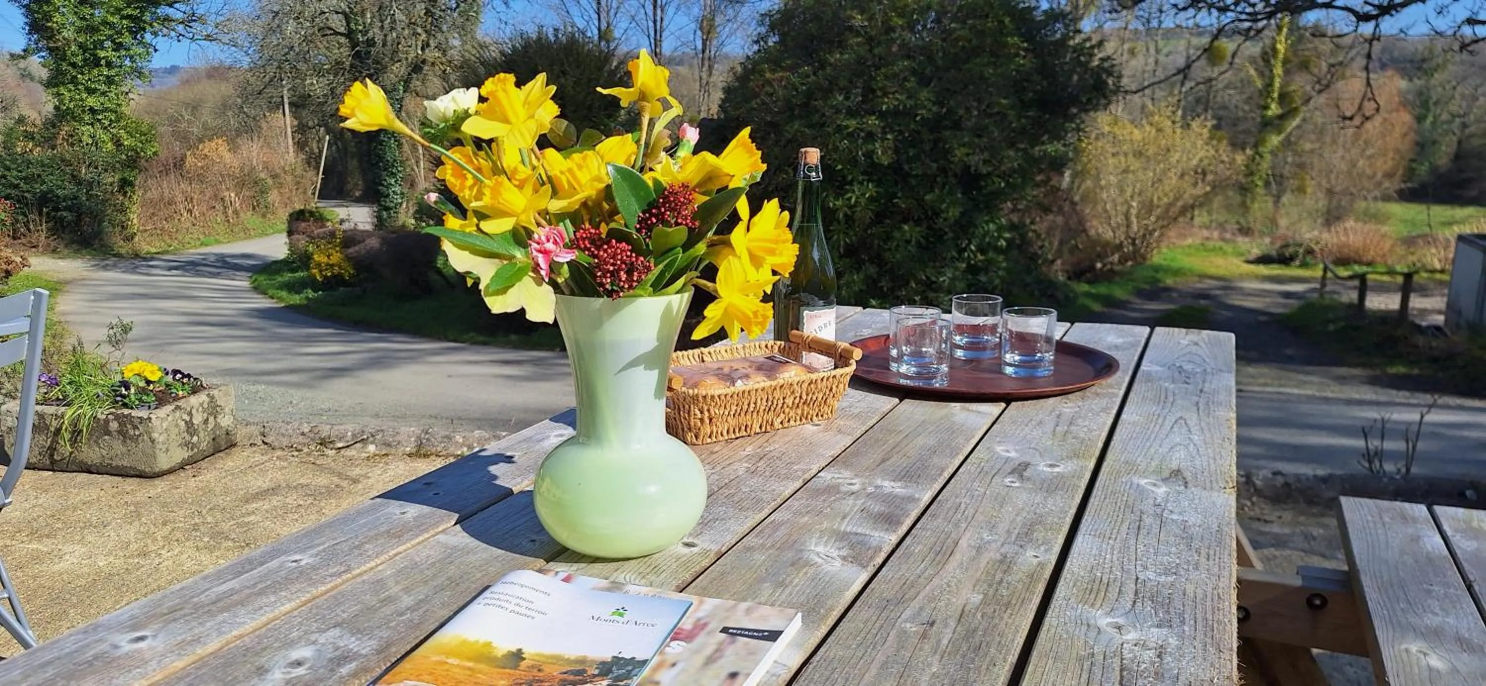 Spring in La vallée du Rivoal