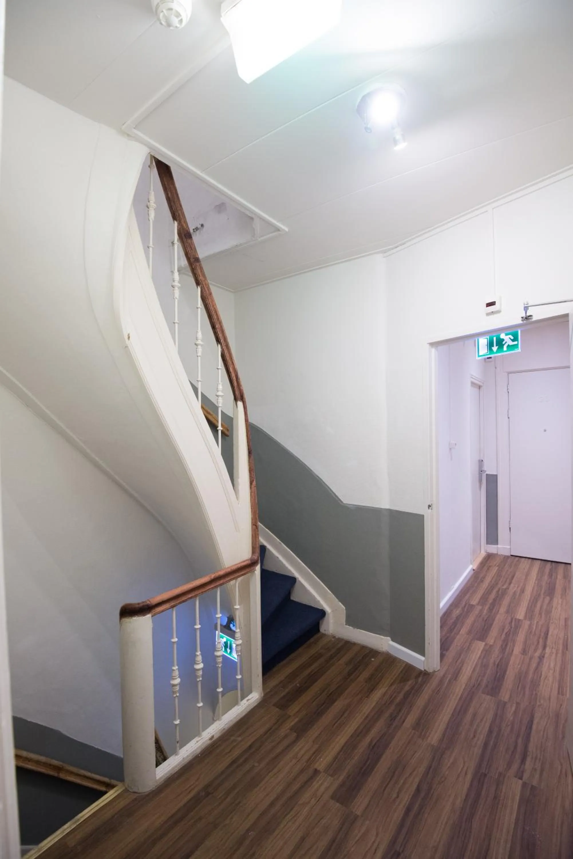 Decorative detail in Hotel Amsterdam Inn