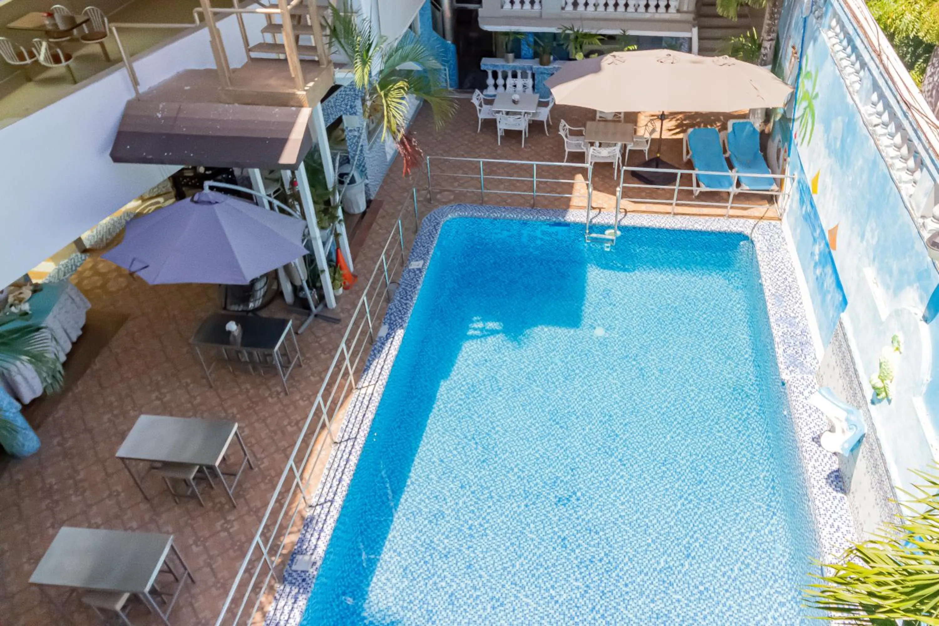 Swimming pool in Hotel La Casona Dorada