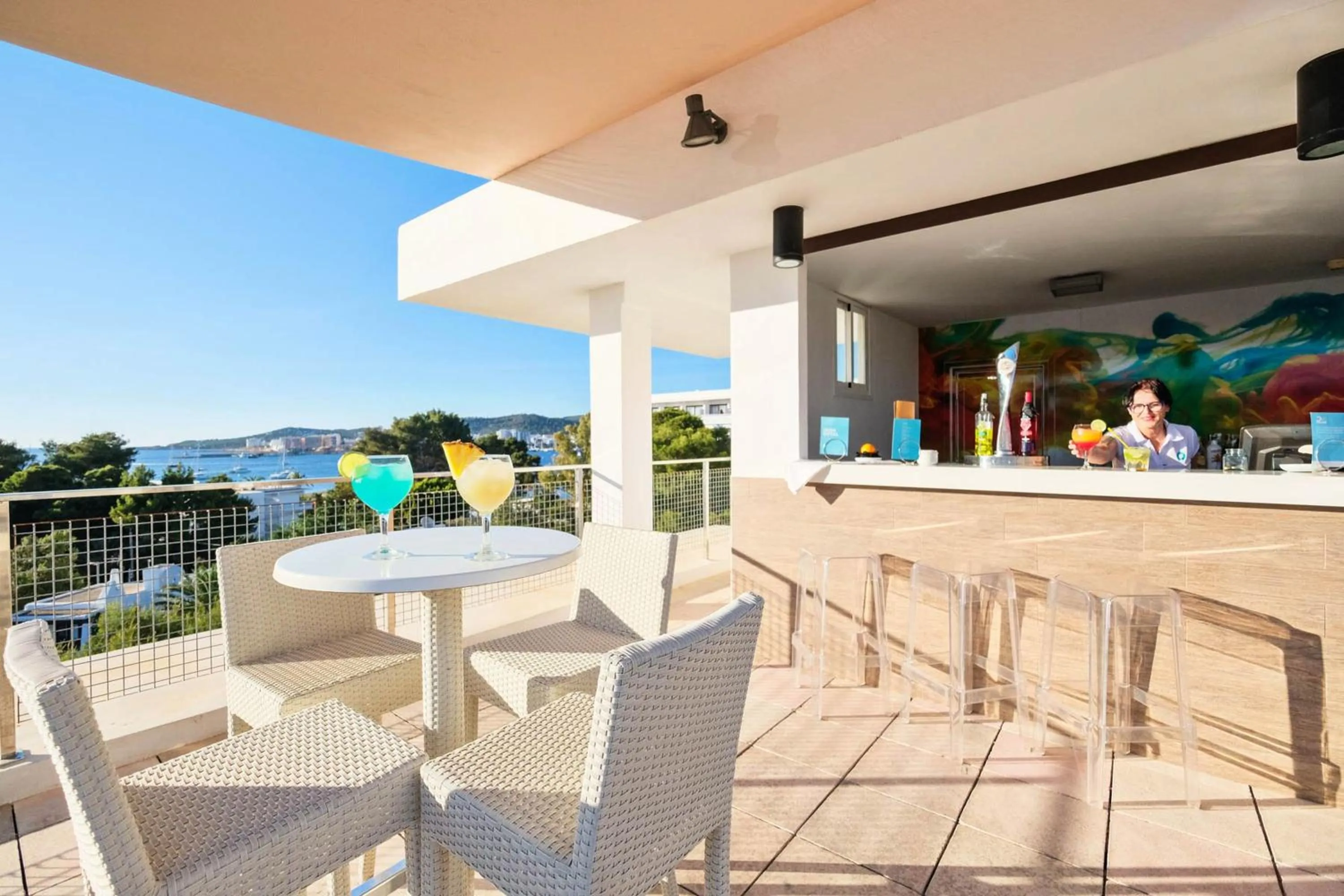 Decorative detail in azuLine Hotel Bergantin