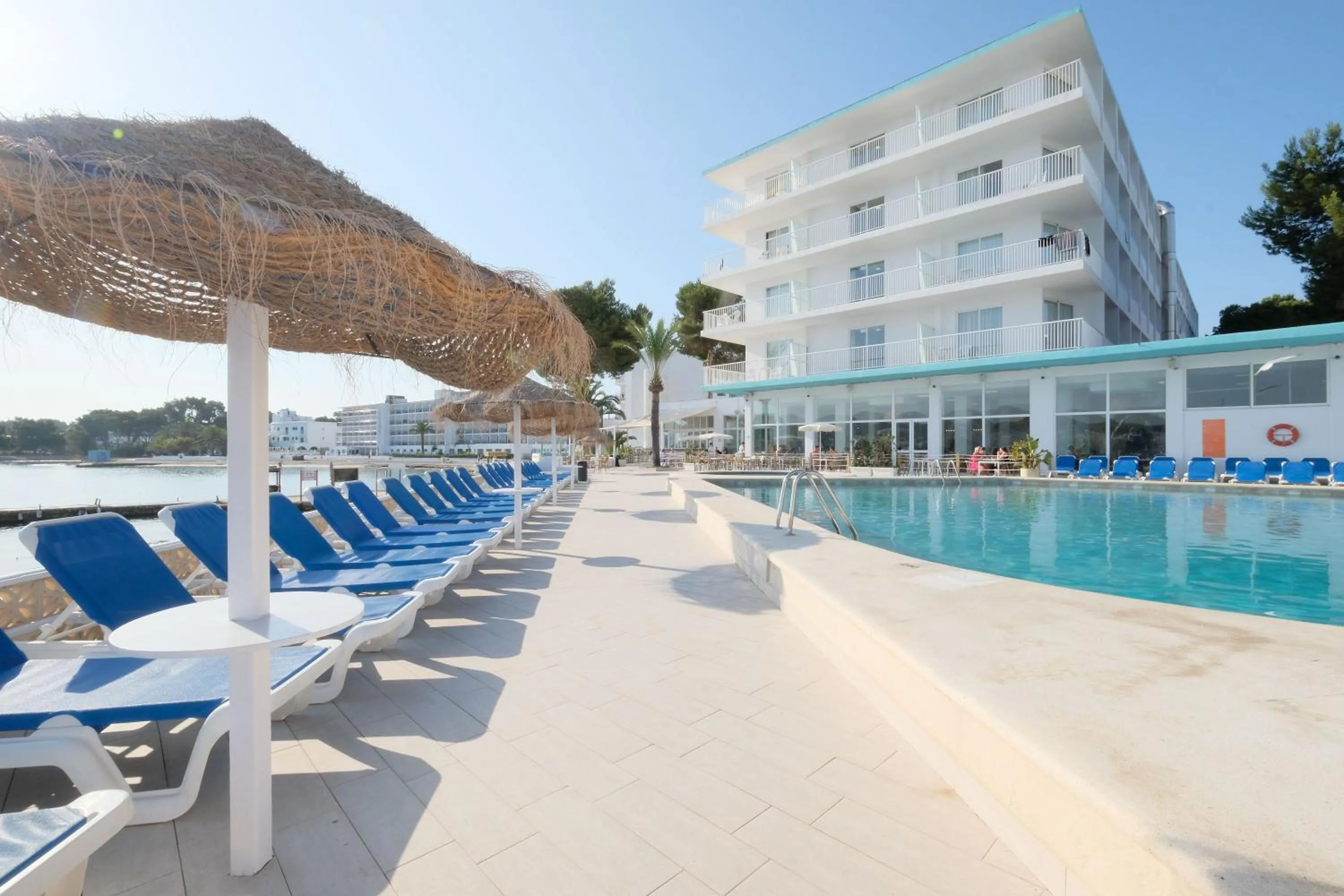 Property building in azuLine Hoteles Mar Amantis & II