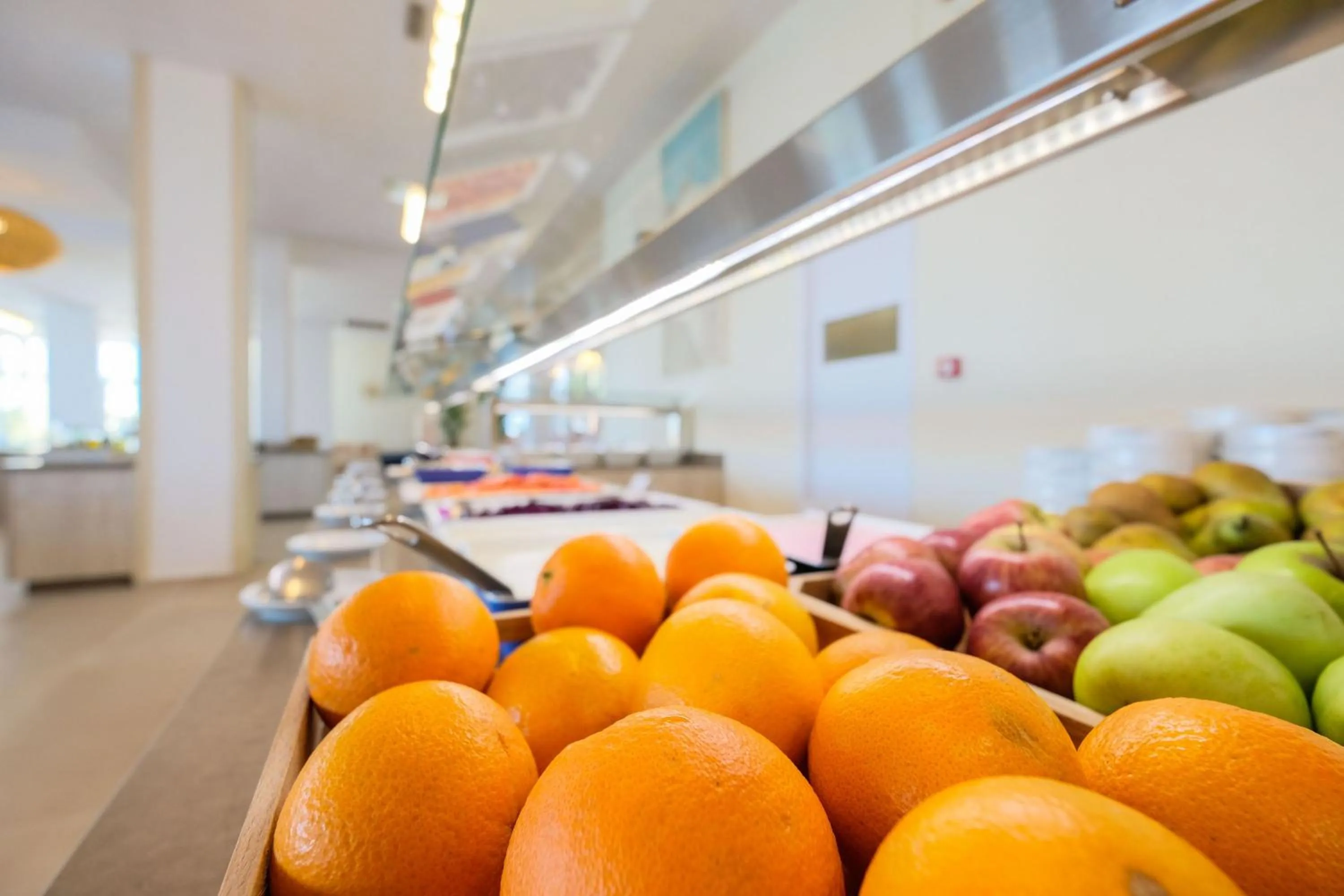 Restaurant/places to eat in azuLine Hoteles Mar Amantis & II