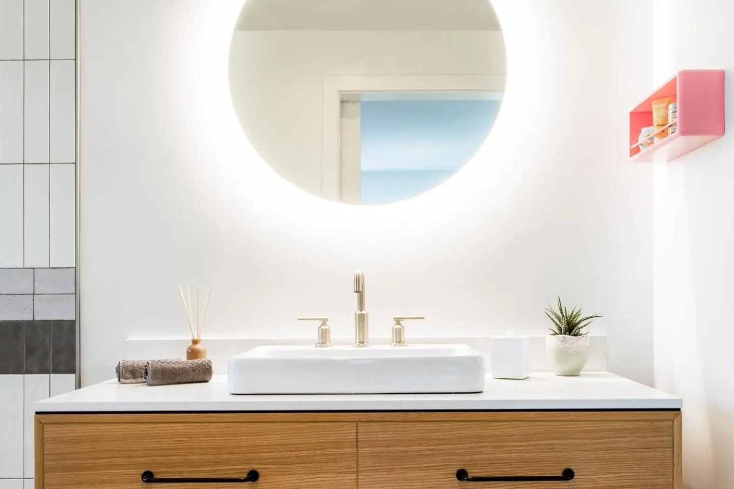 Bathroom in Dr Wilkinsons Backyard Resort and Mineral Springs a Member of Design Hotels