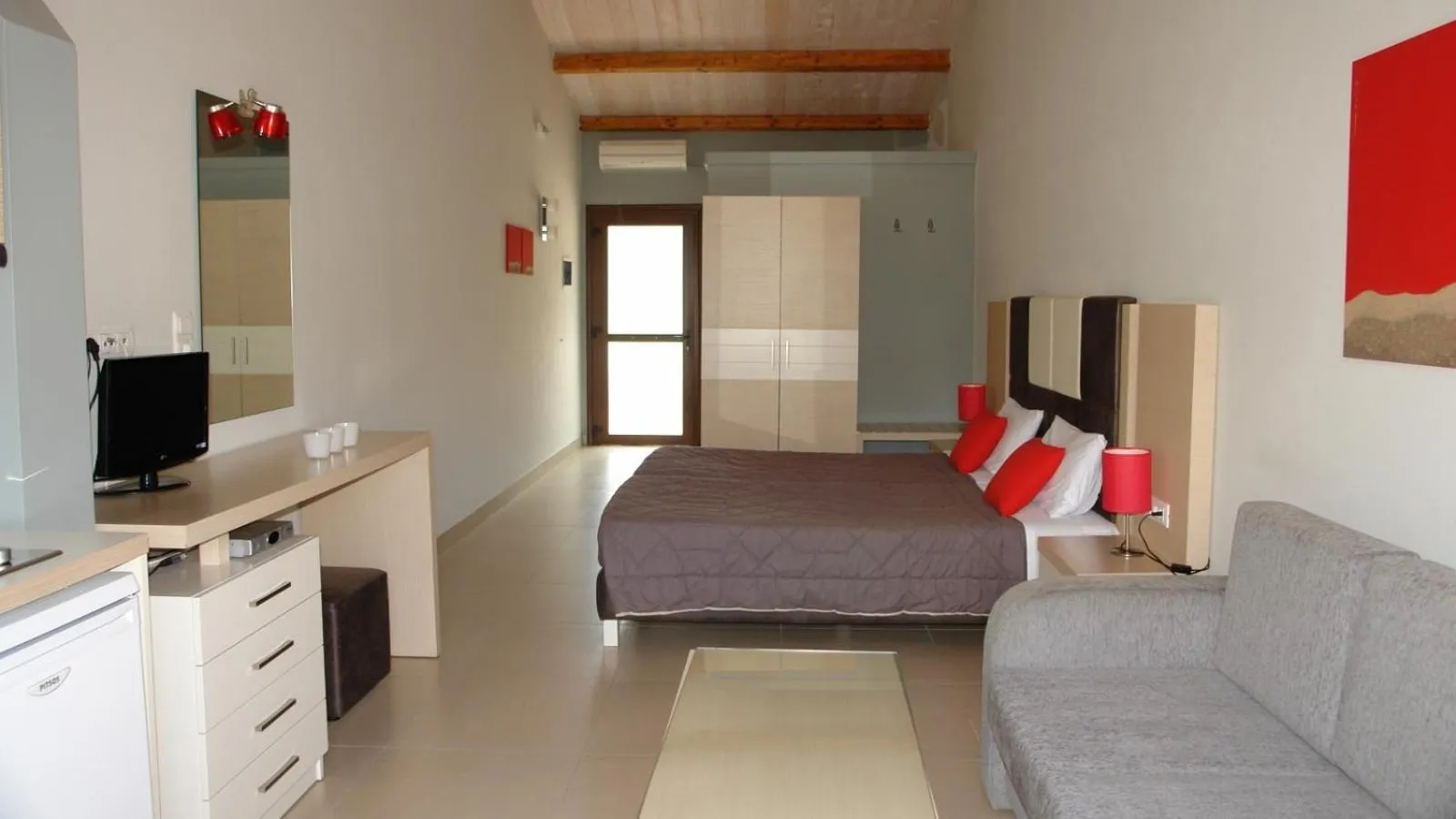 Day, Bed in Medusa Lux Apartments