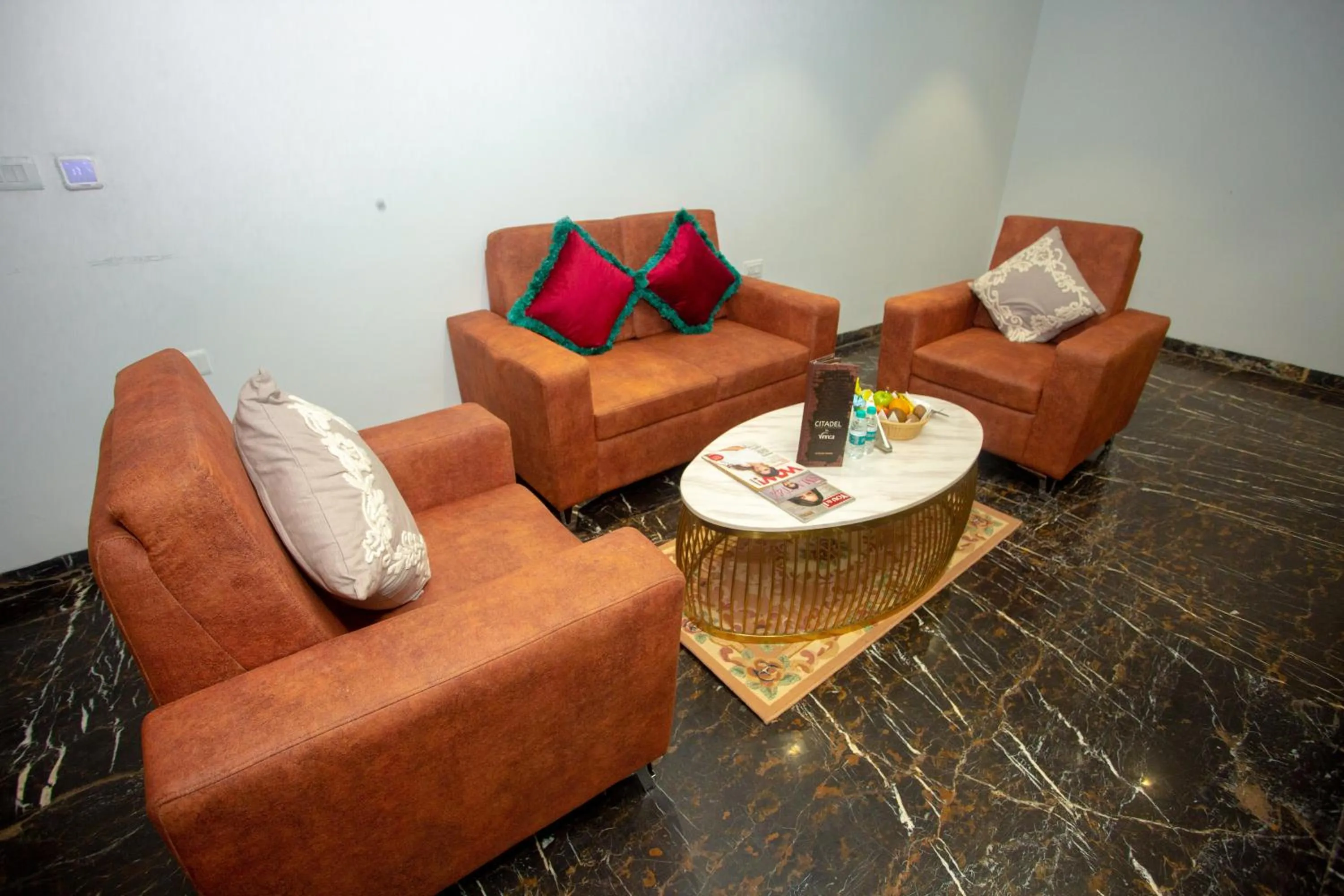 Living room in Citadel Hotel By Vinnca