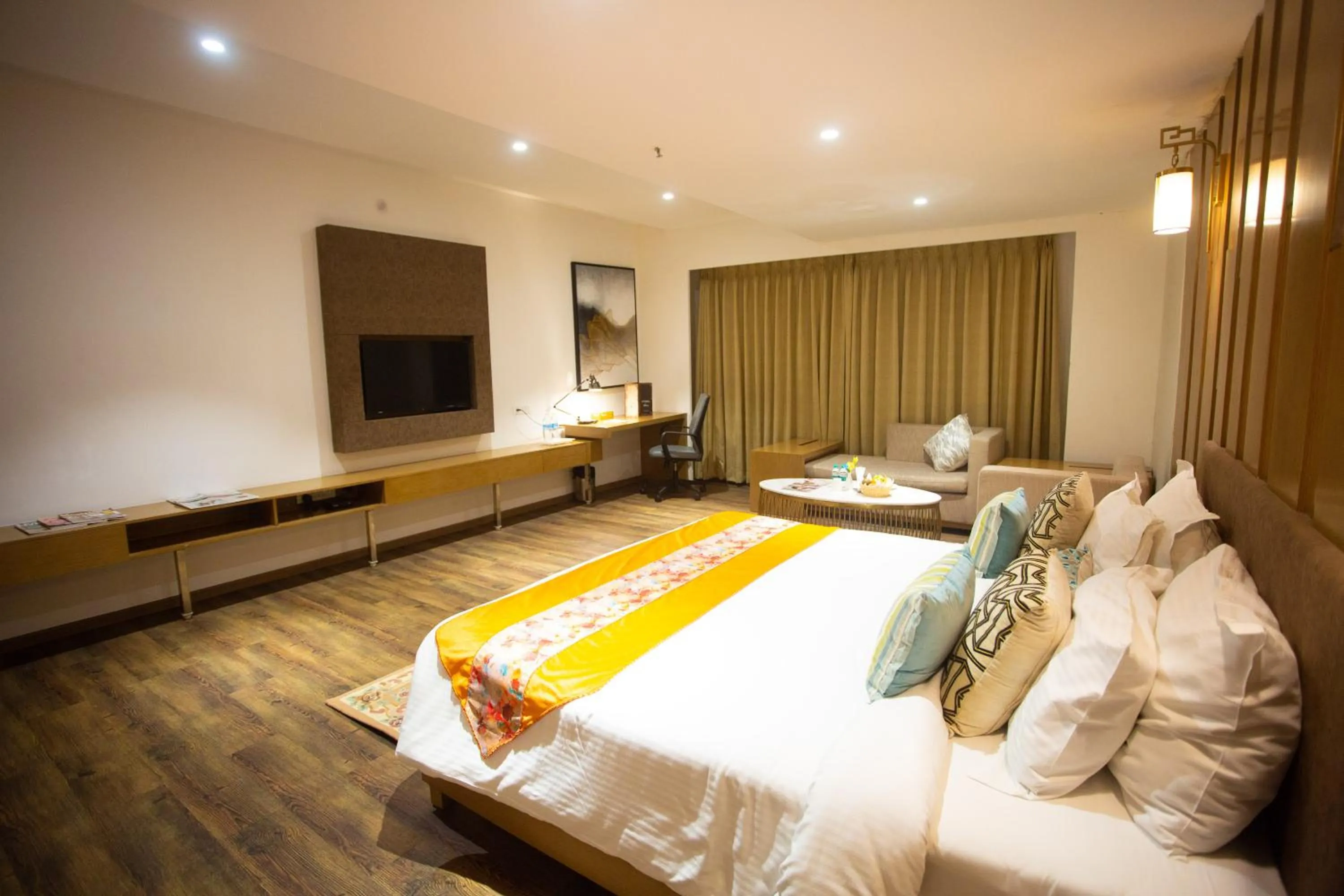 Bed in Citadel Hotel By Vinnca