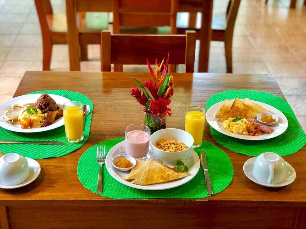 Breakfast in Arenal Oasis Eco Lodge & Wildlife Refuge