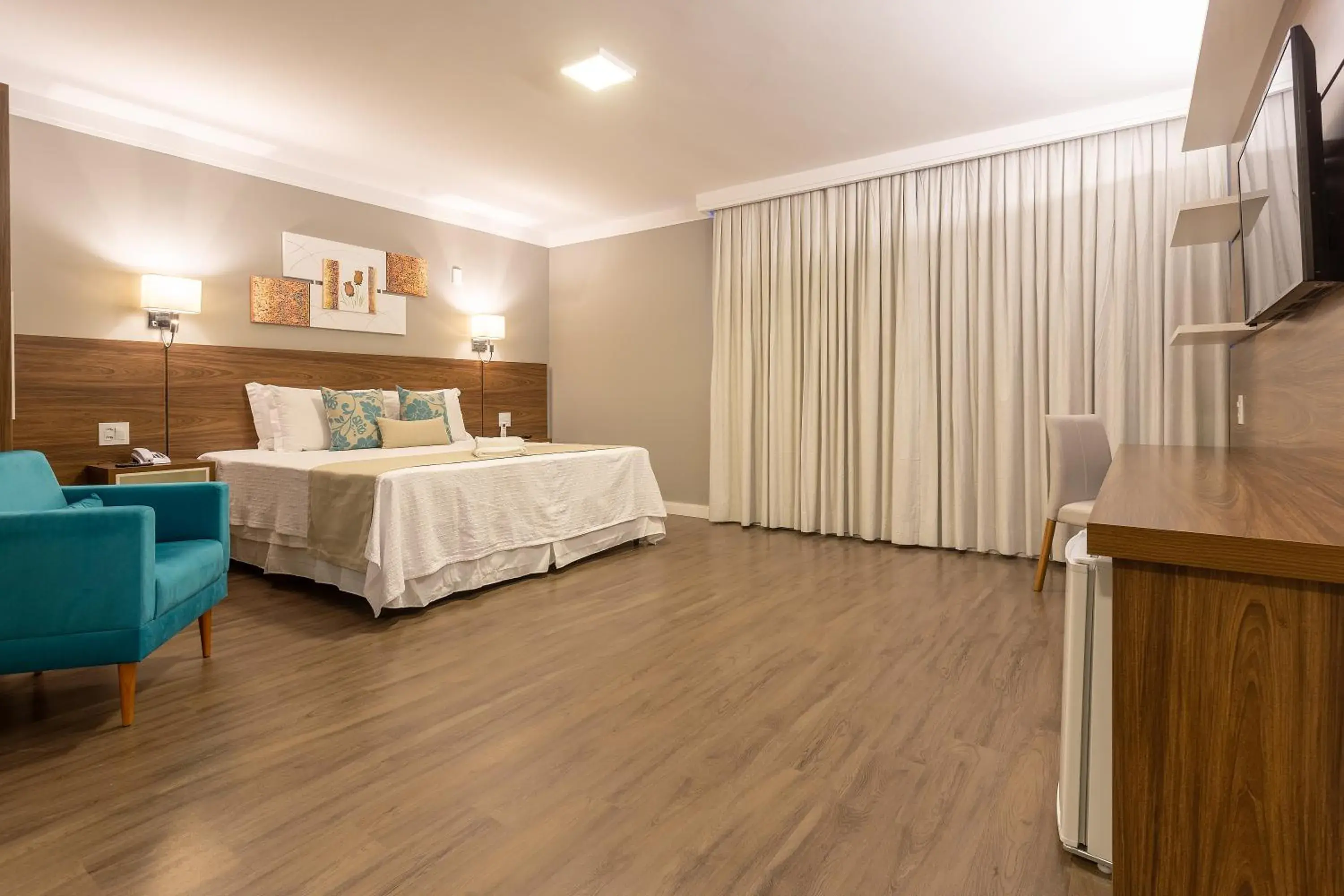 Superior Quadruple Room - single occupancy in Hotel Villa Fiori Superior Quadruple Room - single occupancy in Hotel Villa Fiori