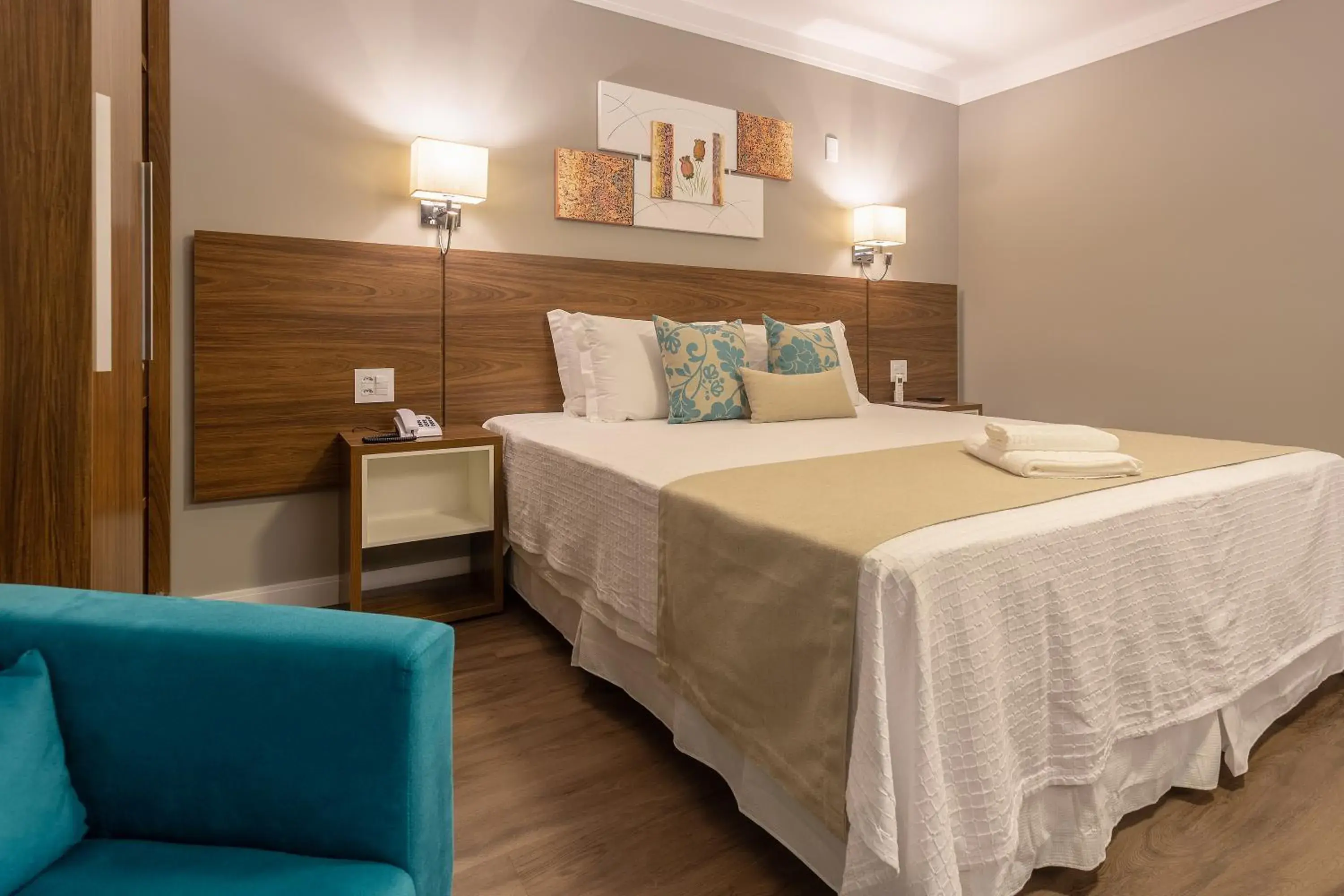 Superior Quadruple Room - single occupancy in Hotel Villa Fiori Superior Quadruple Room - single occupancy in Hotel Villa Fiori