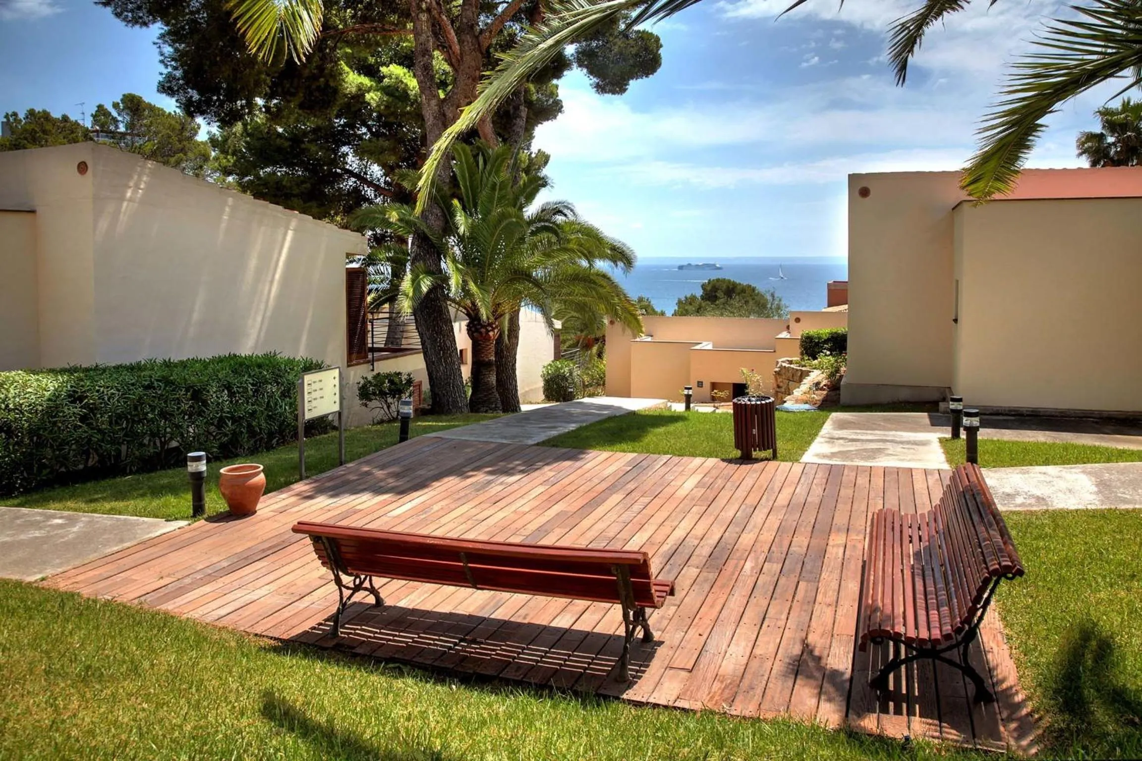 Garden in Bonanza Park Hotel by Olivia Hotels Collection