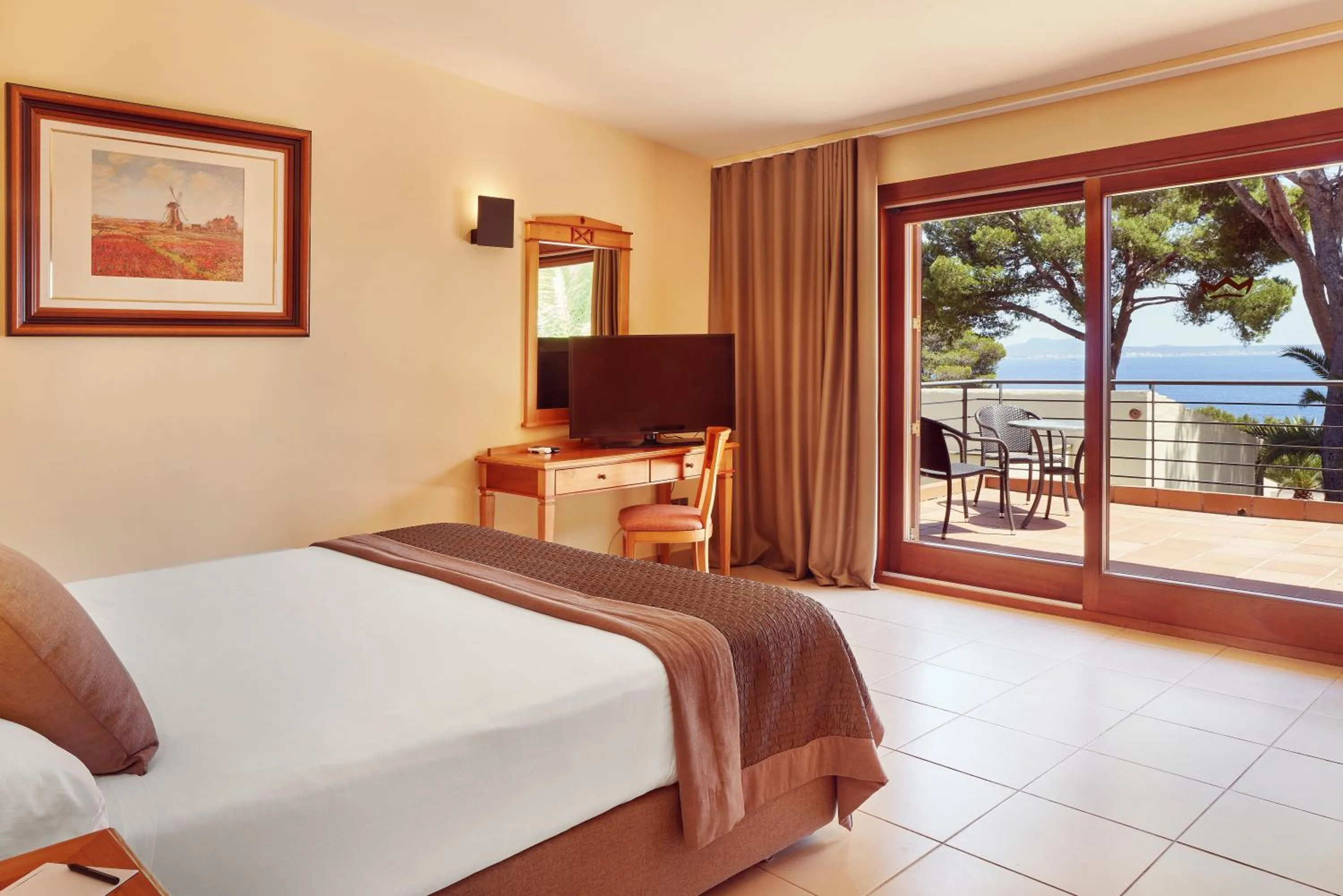 Bed in Bonanza Park Hotel by Olivia Hotels Collection