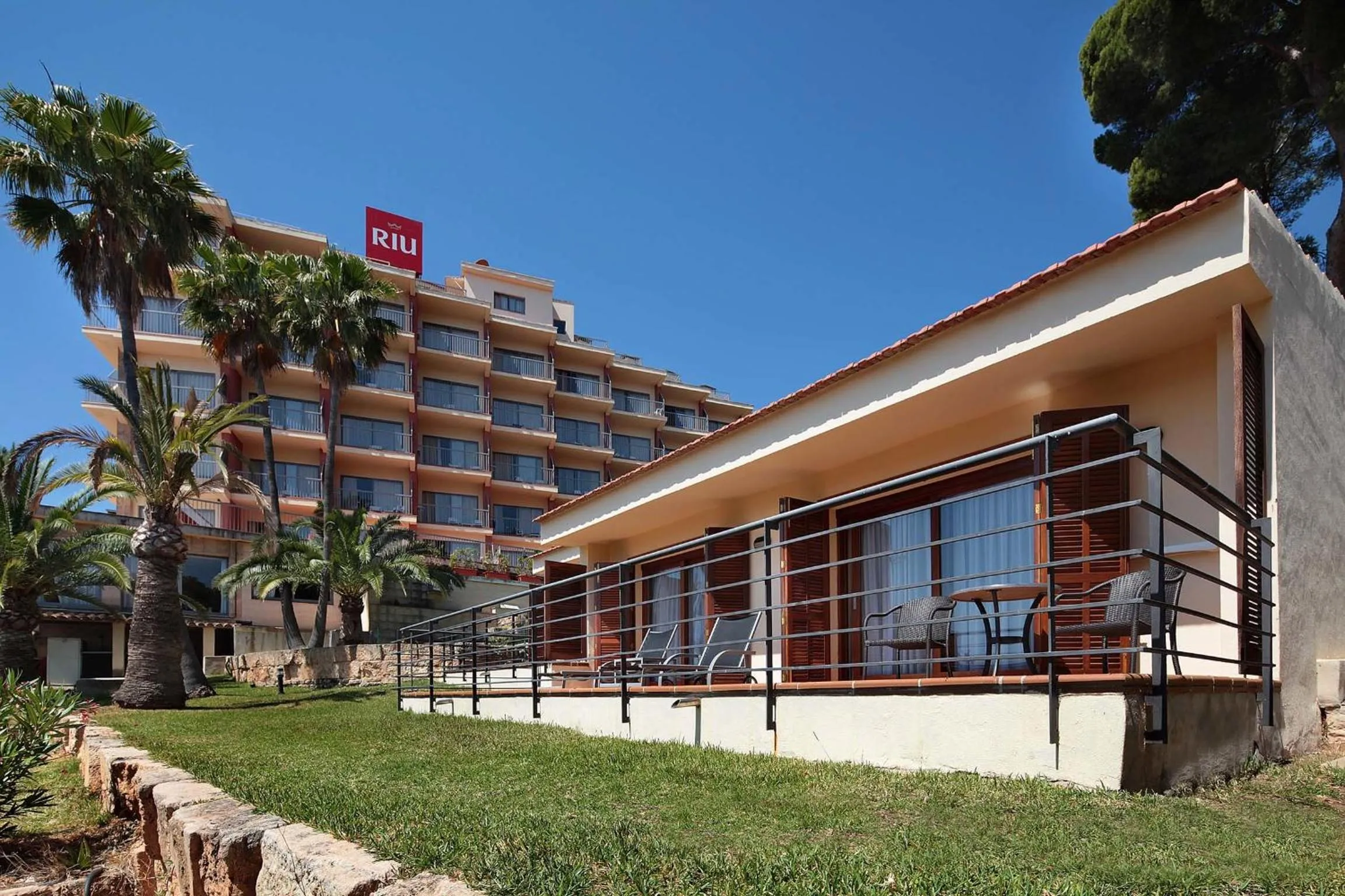 Garden view in Bonanza Park Hotel by Olivia Hotels Collection