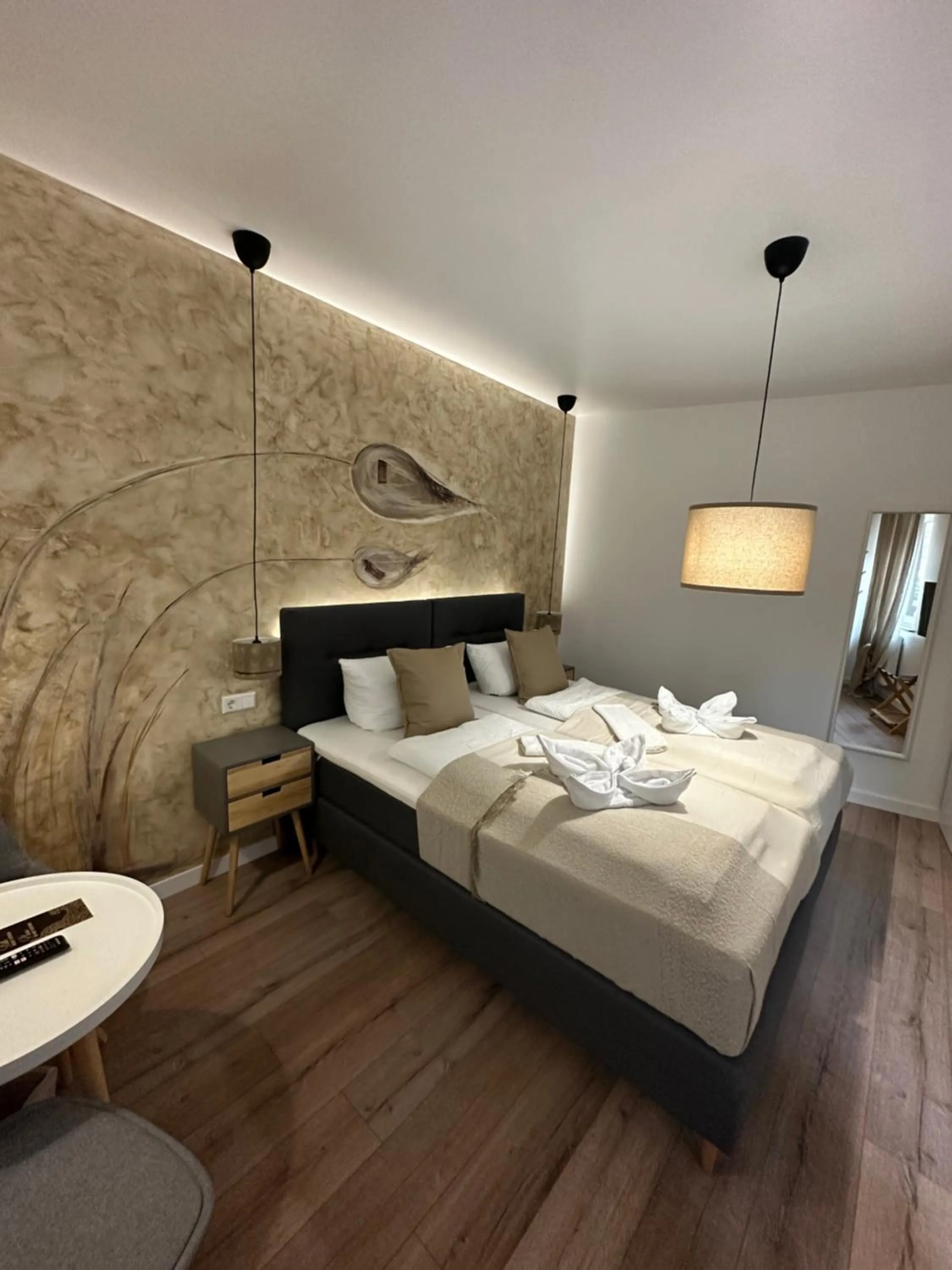 Photo of the whole room in Hotel Zur Post