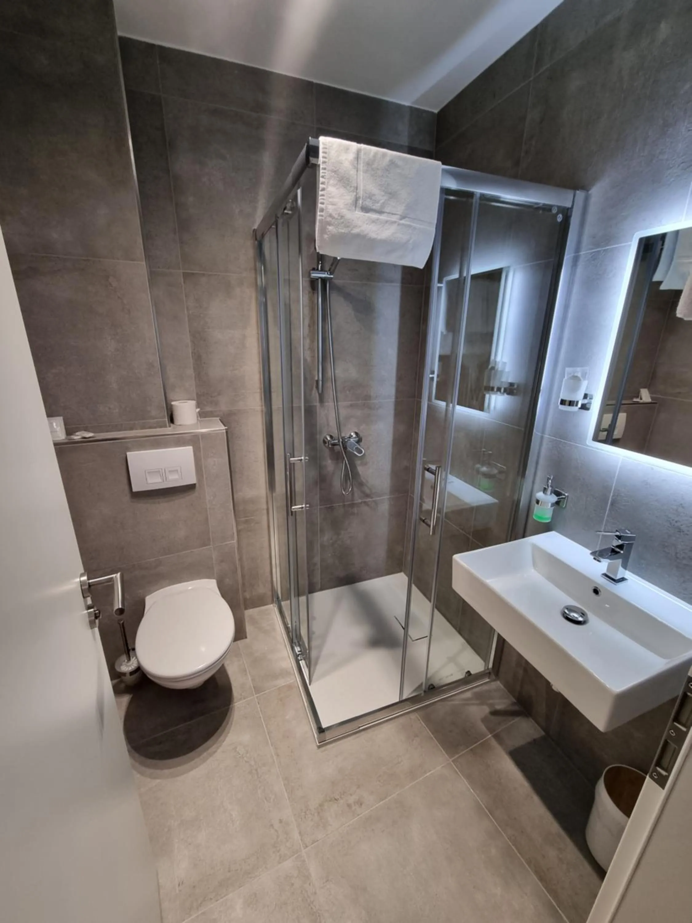 Toilet in Hotel Zur Post