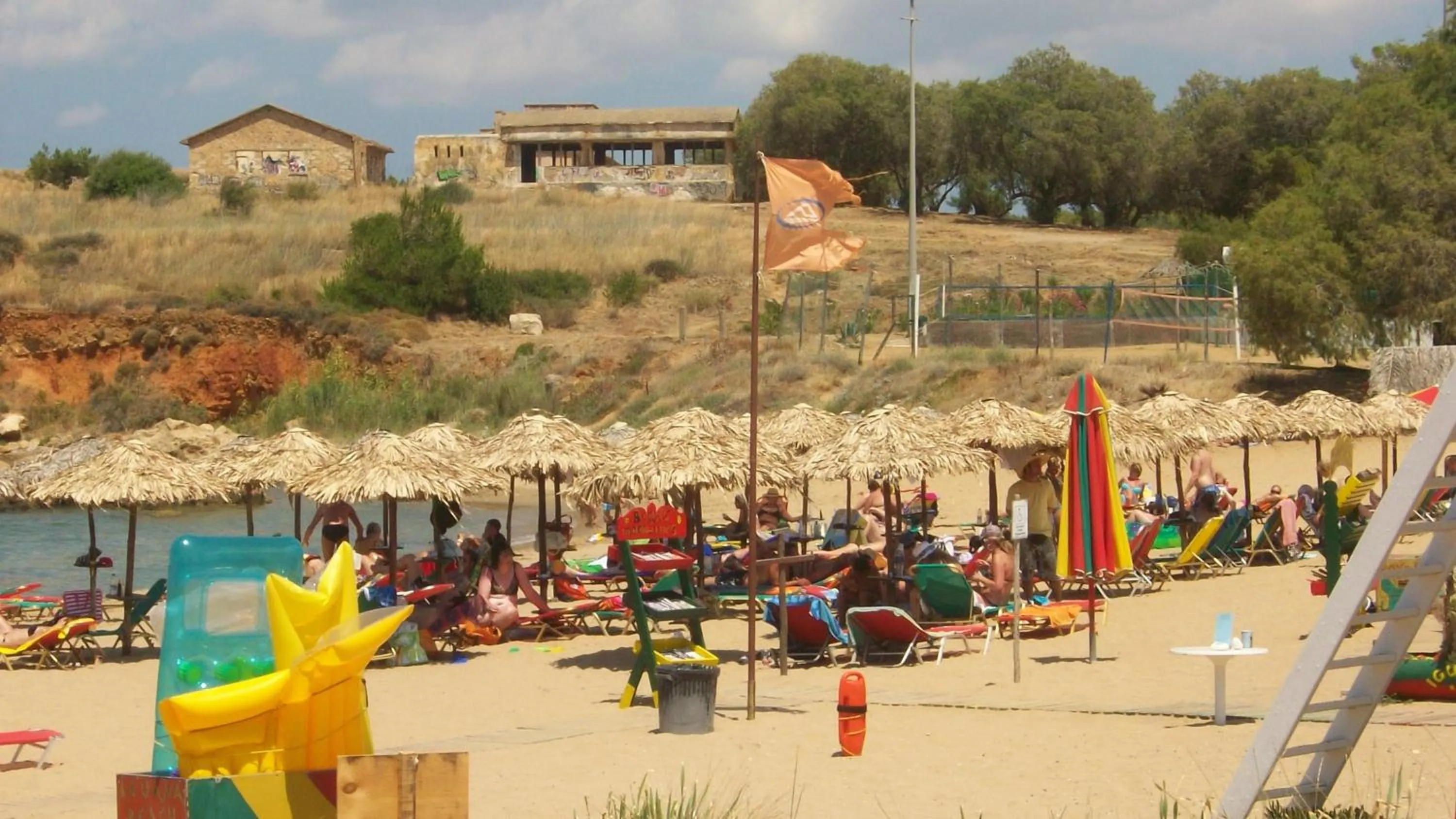 People in Eloque Simple living space