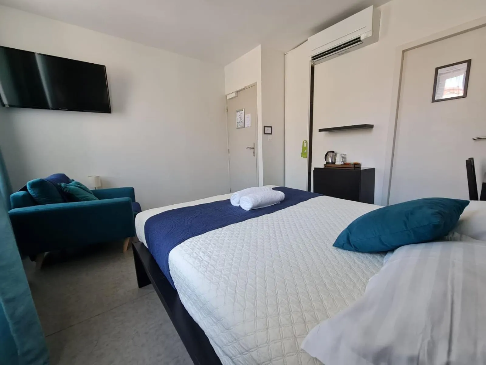 Communal lounge/ TV room in Résidence Ramblas