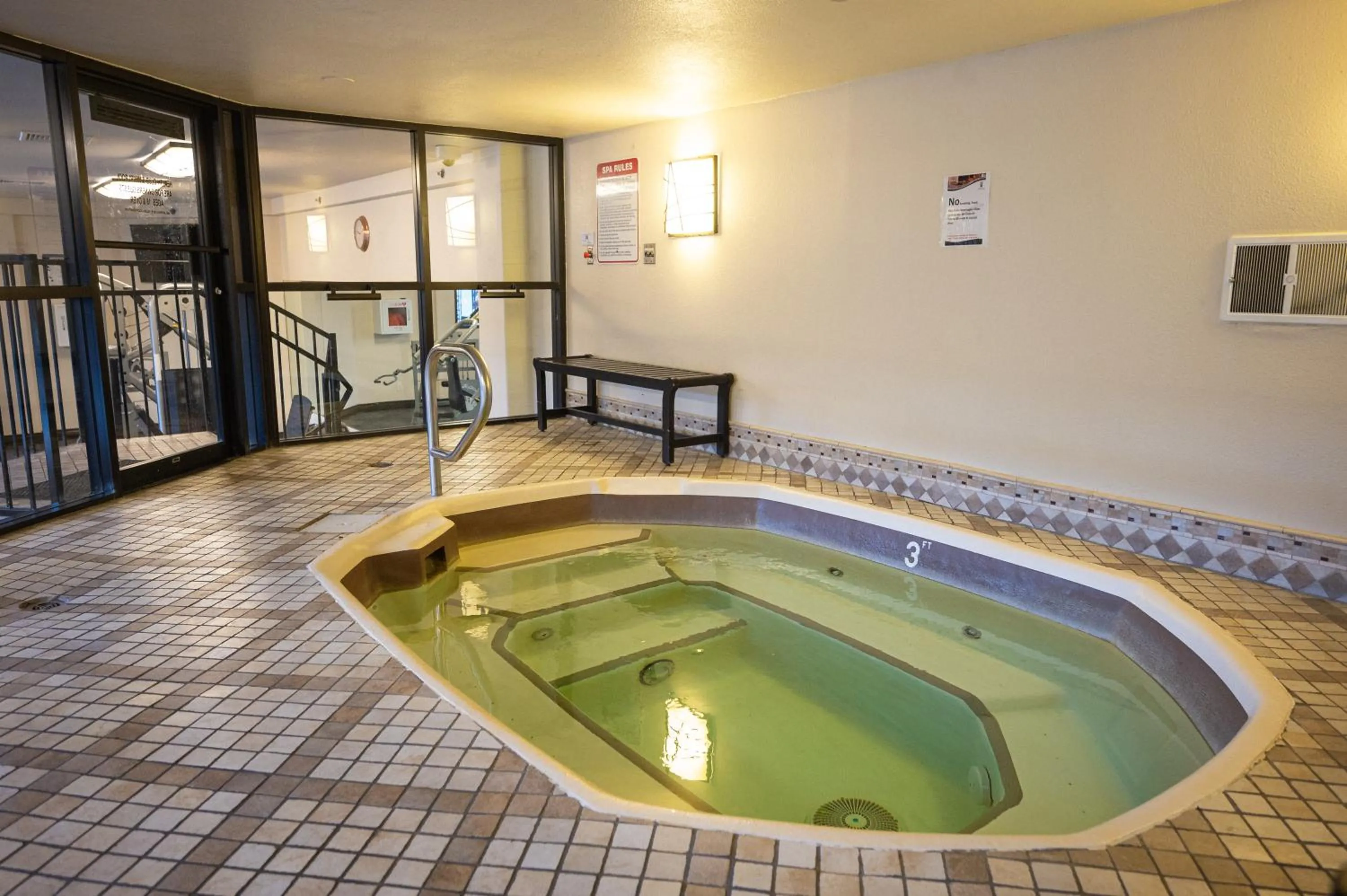 Hot Tub in Stay Together Suites on The Strip - 2 Bedroom Condo 926