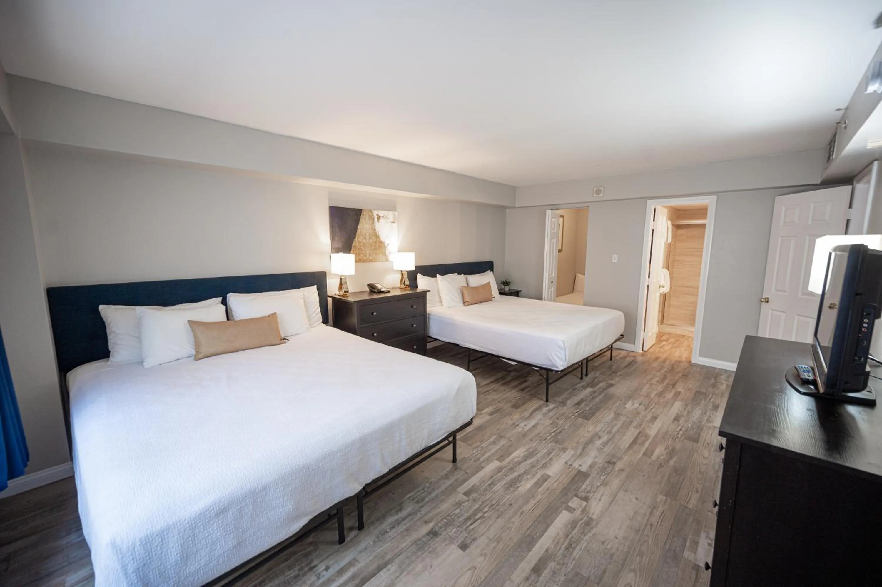 Bedroom, Bed in Stay Together Suites on The Strip - 2 Bedroom Condo 926