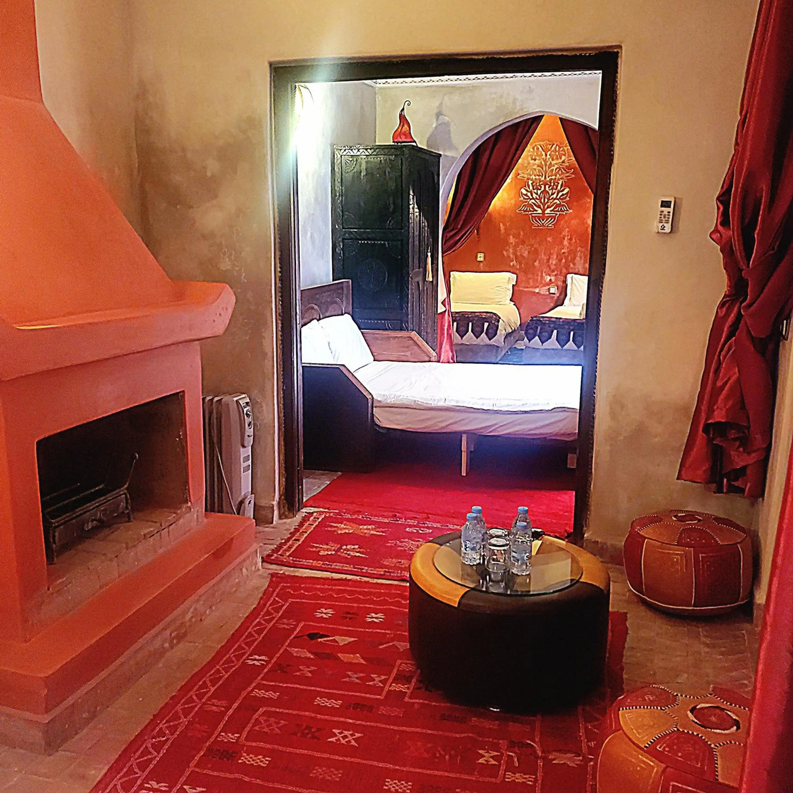 Photo of the whole room, Bed in Riad Rêve d Antan
