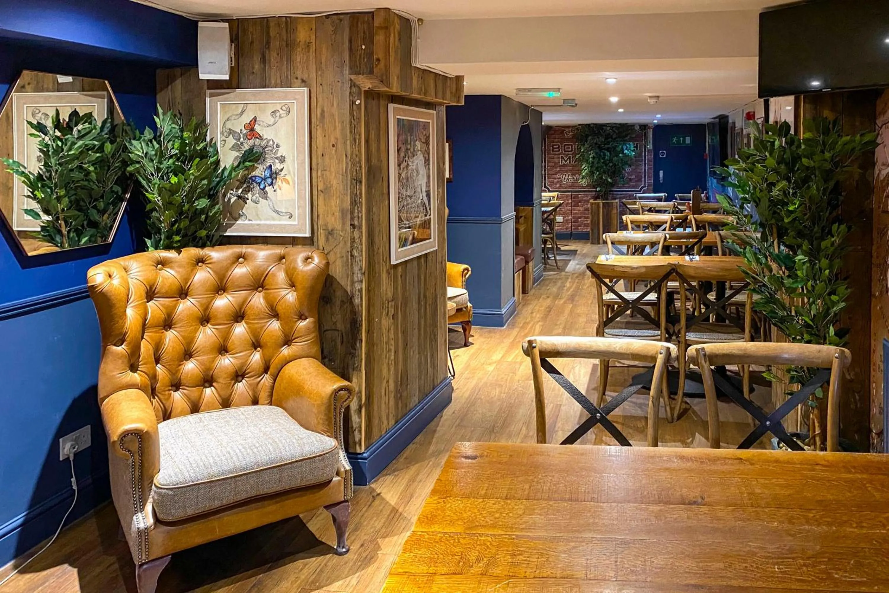 Dining area in St Christopher's Inn London Bridge - The Inn