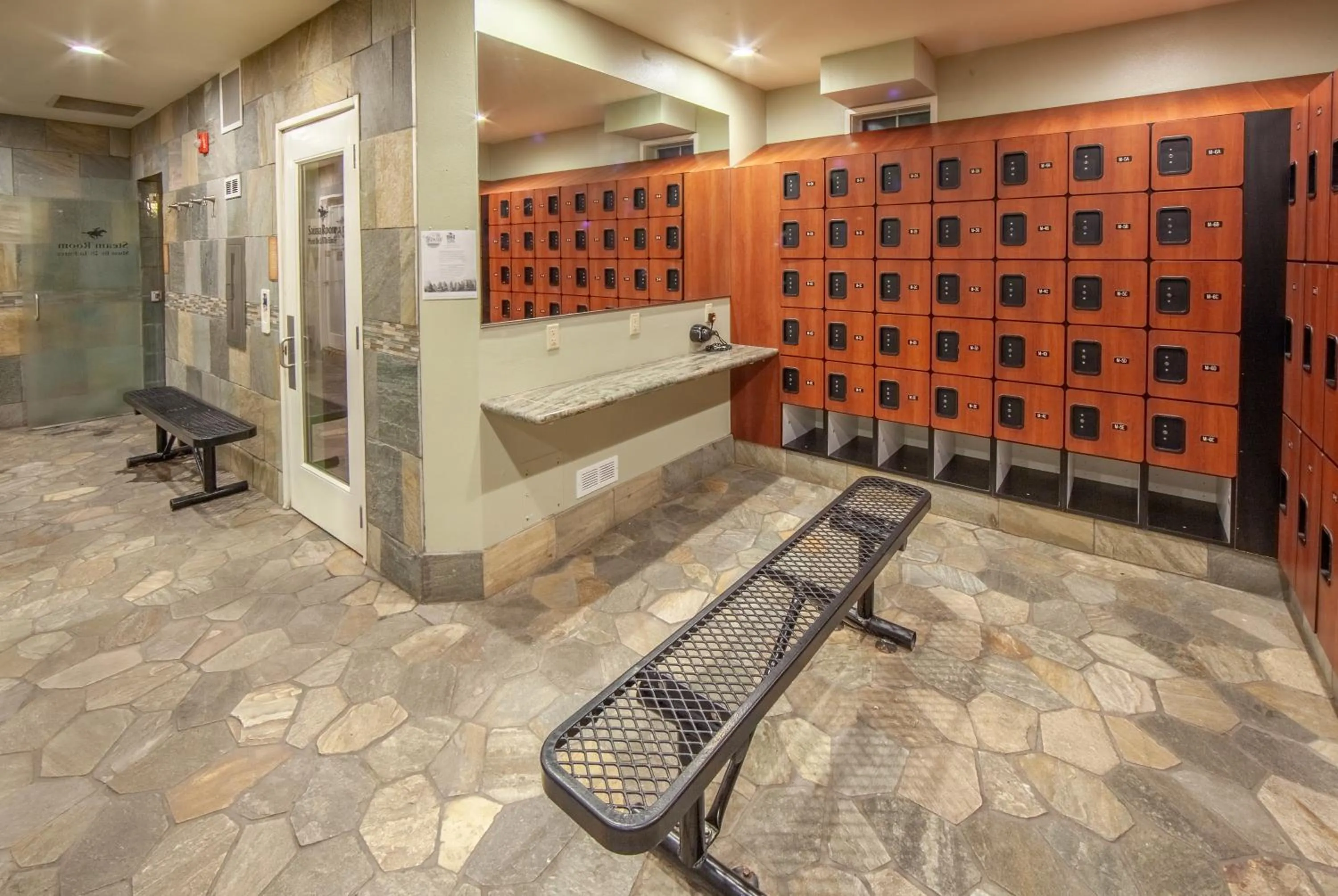 Spa and wellness centre/facilities in Holiday Inn Club Vacations - David Walley's Resort