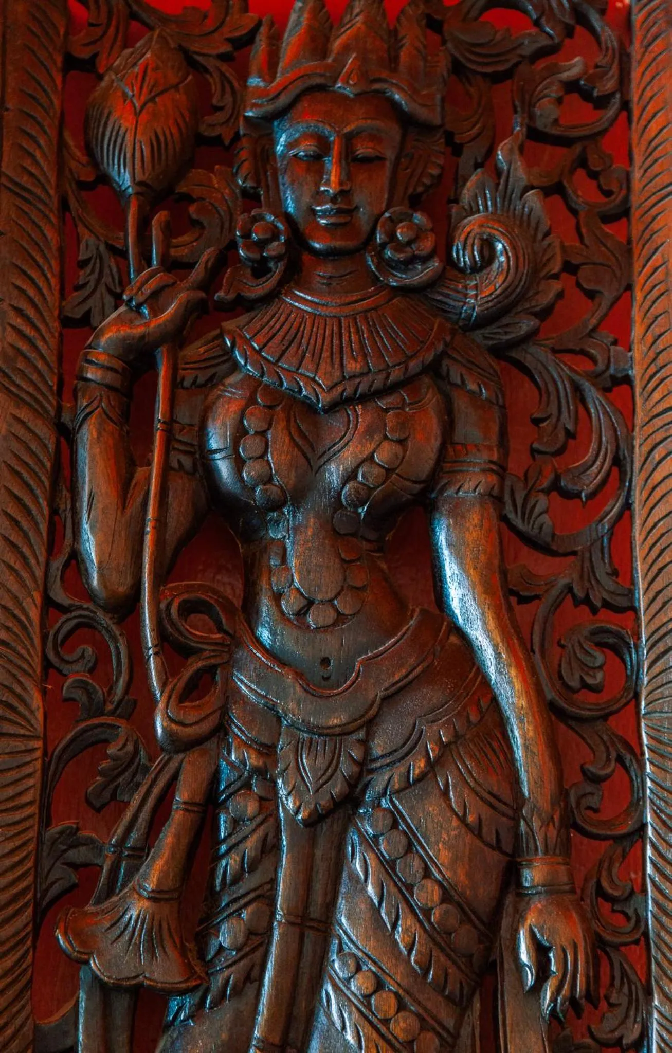 Decorative detail in Rikitikitavi