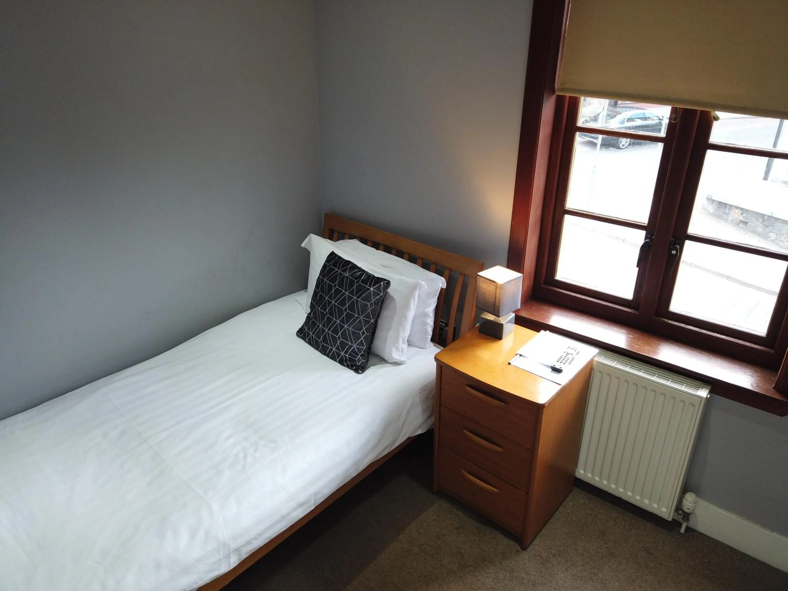 Bed in The Orchard Hotel