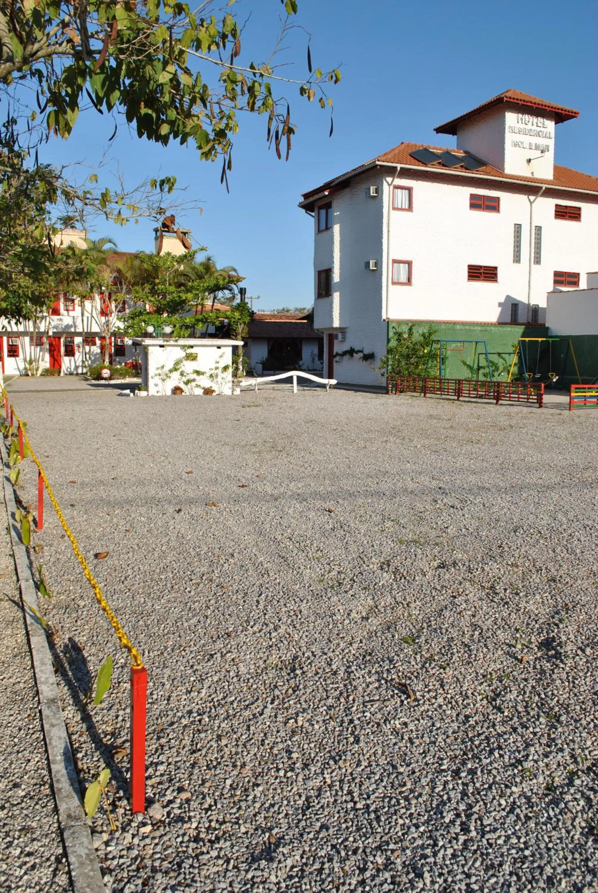Facade/entrance in Residencial Sol e Mar de Floripa