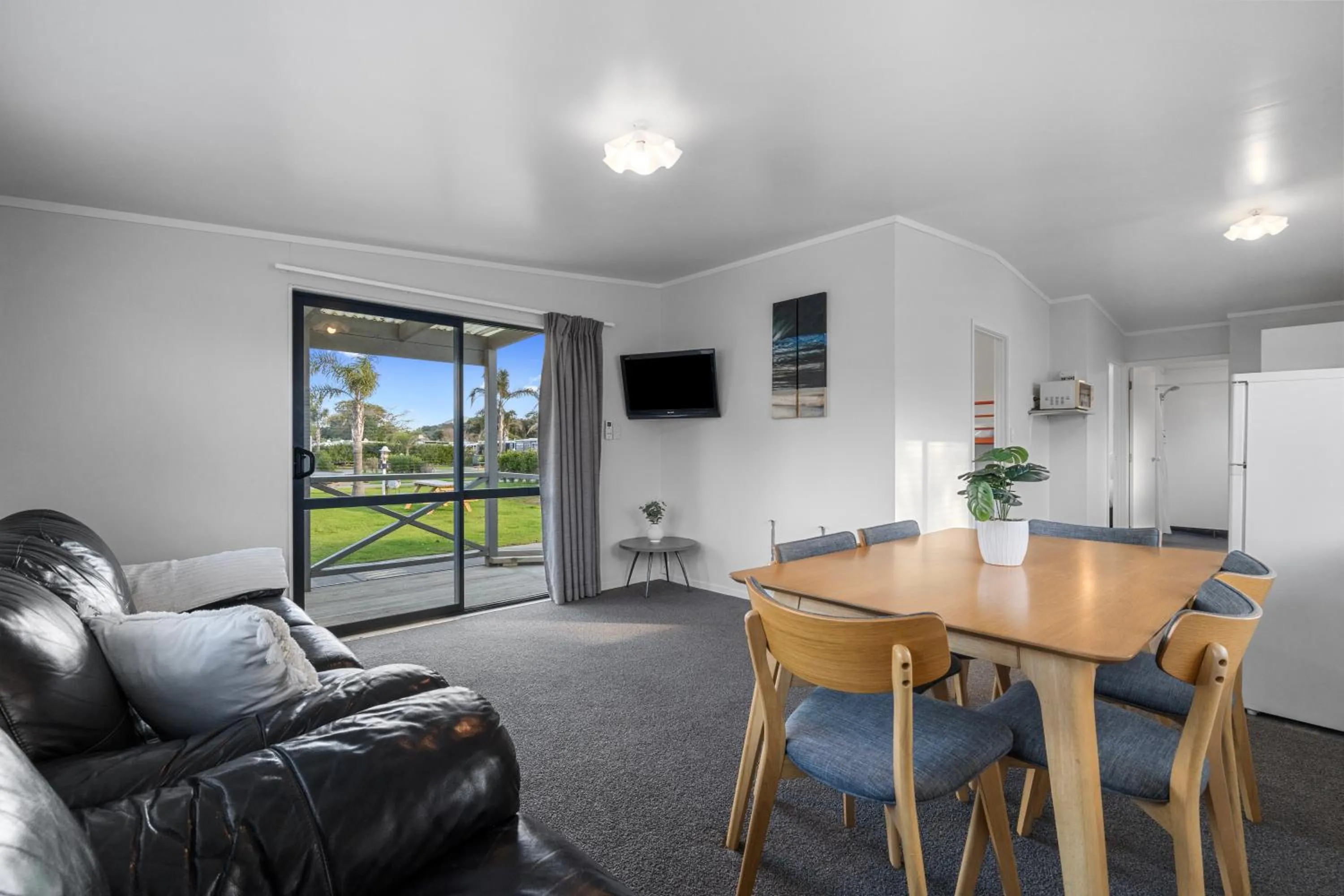 Living room in Tasman Holiday Parks - Beachaven