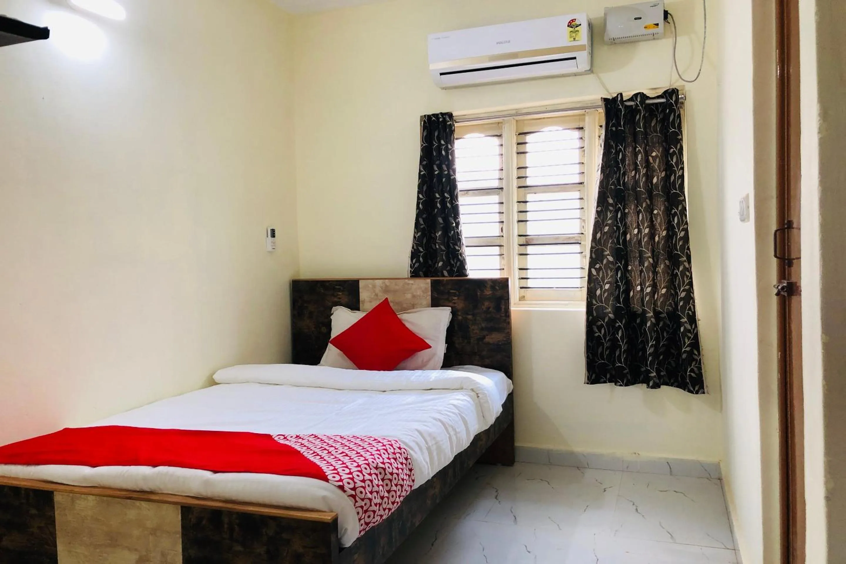 Bedroom in Collection O V K Lodge