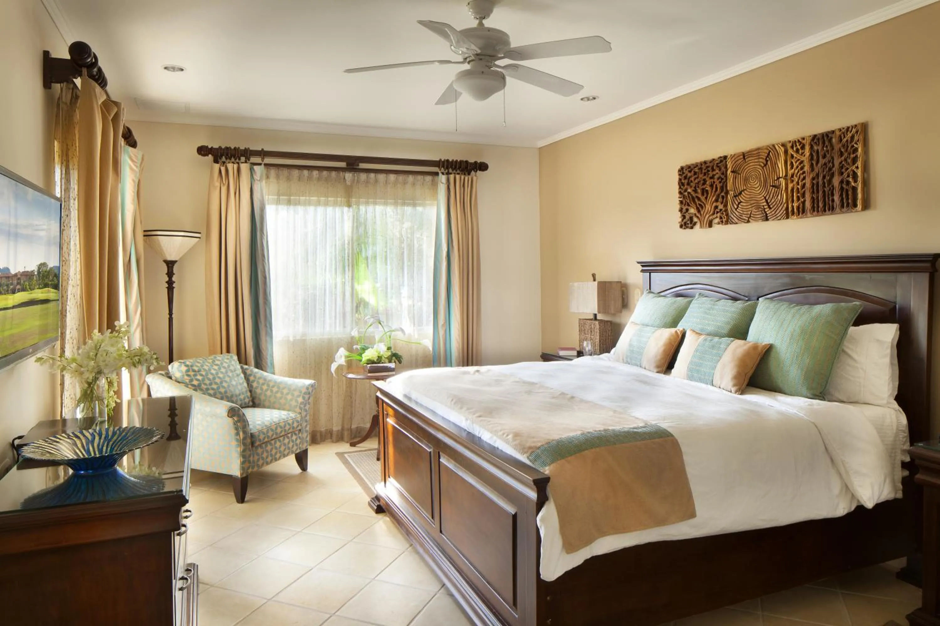 Bedroom, Bed in Stay In CR Los Sueños Condos