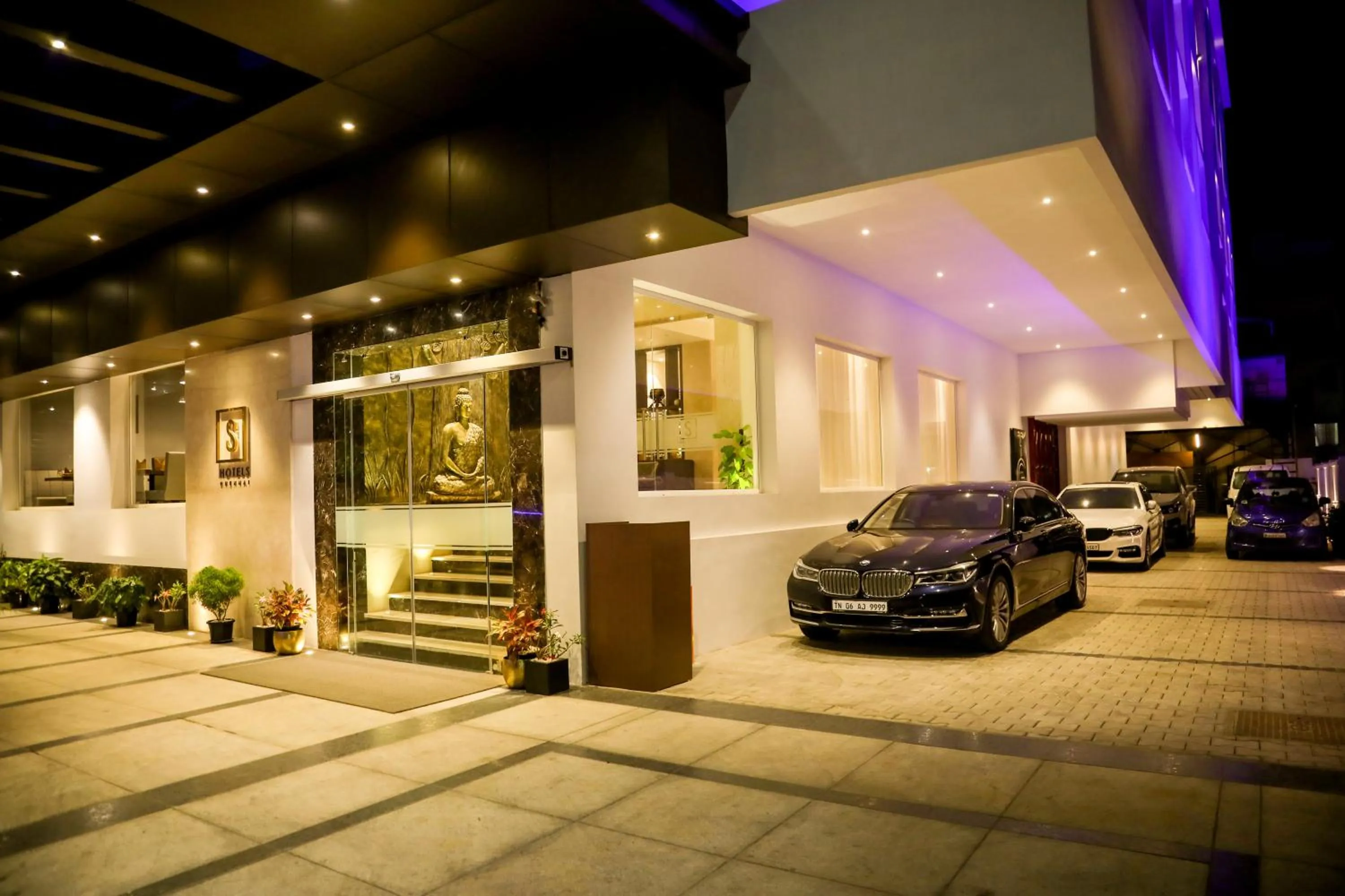 Facade/entrance in S Hotels Chennai