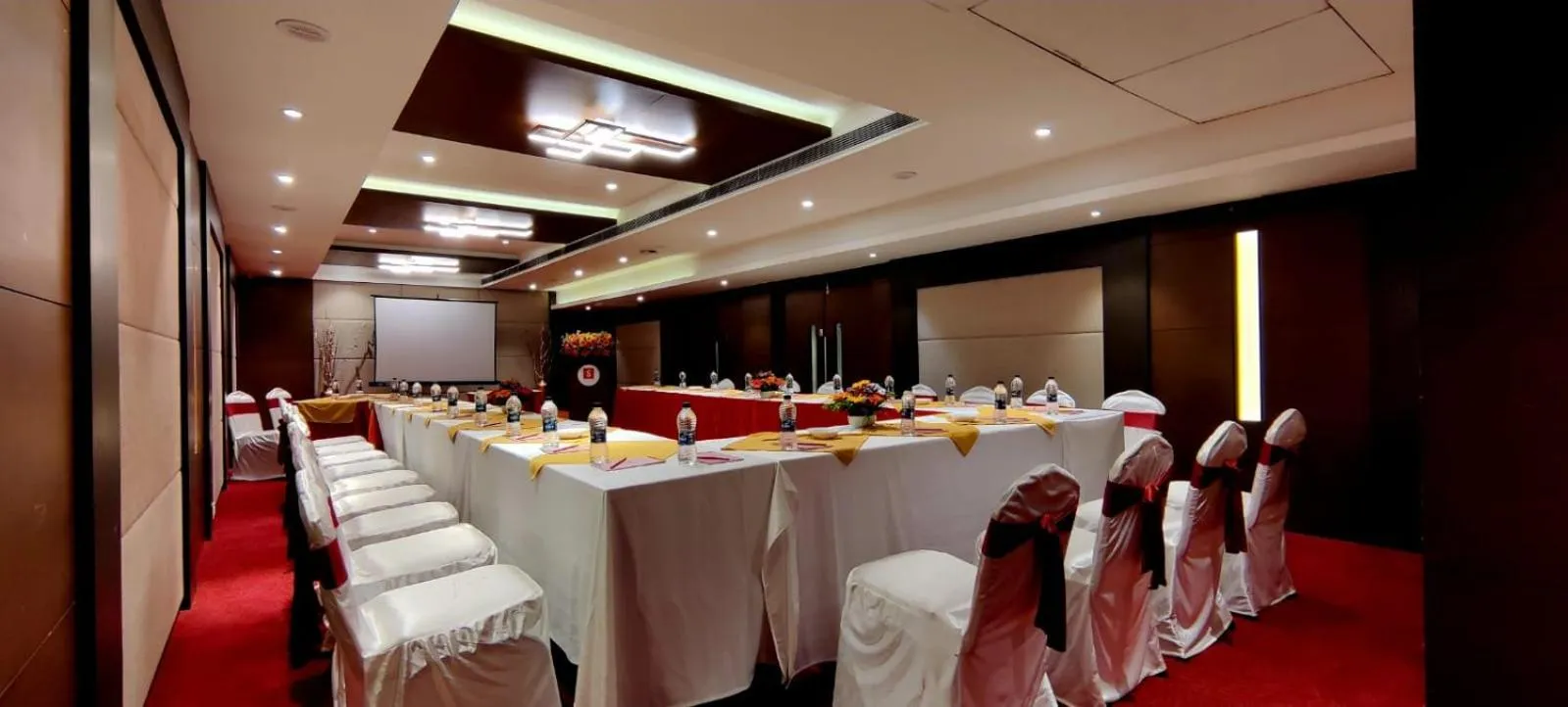Banquet/Function facilities in S Hotels Chennai