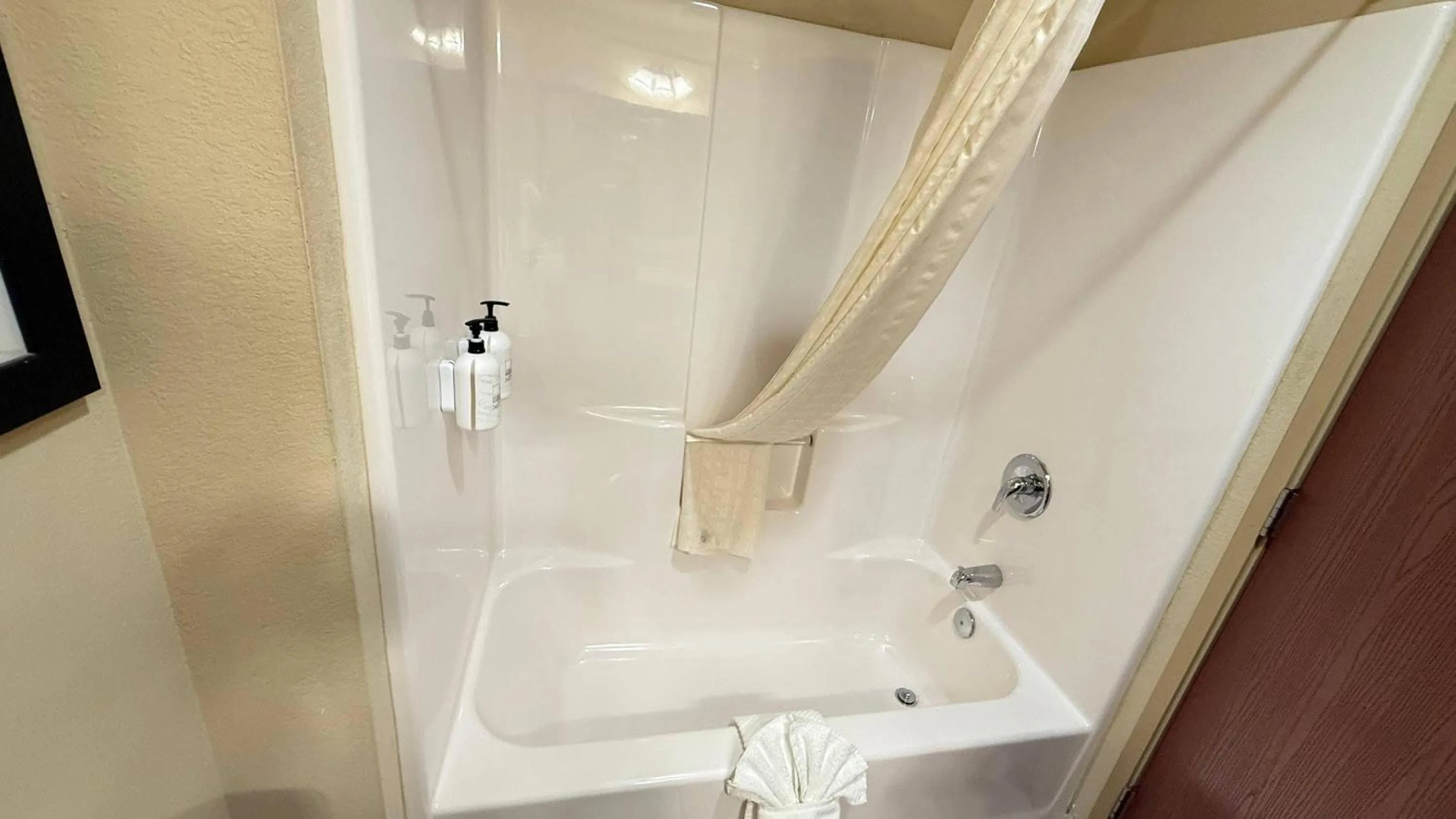 Bedroom in Comfort Inn & Suites Marquette - Prairie du Chien