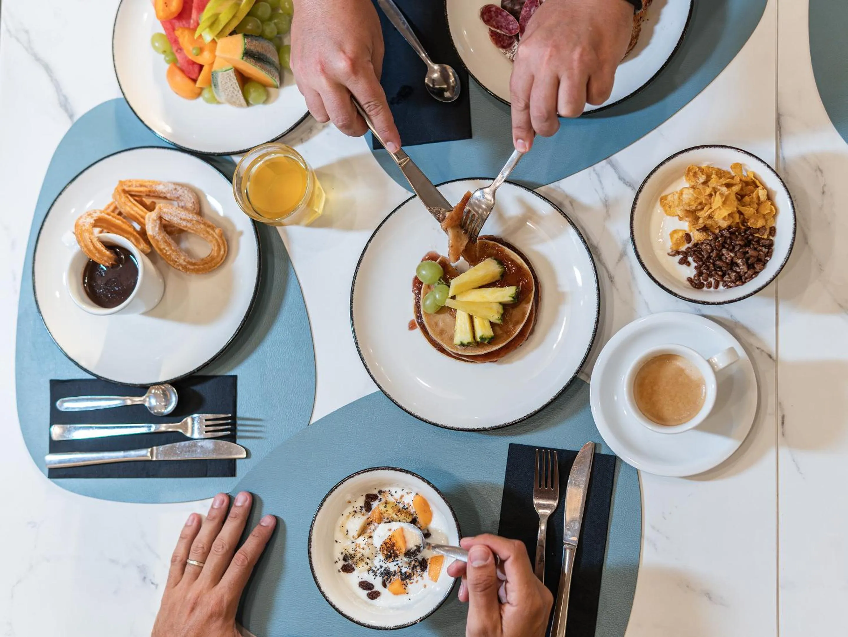 Restaurant/places to eat in Hotel - Bungalows Don Juan Tossa