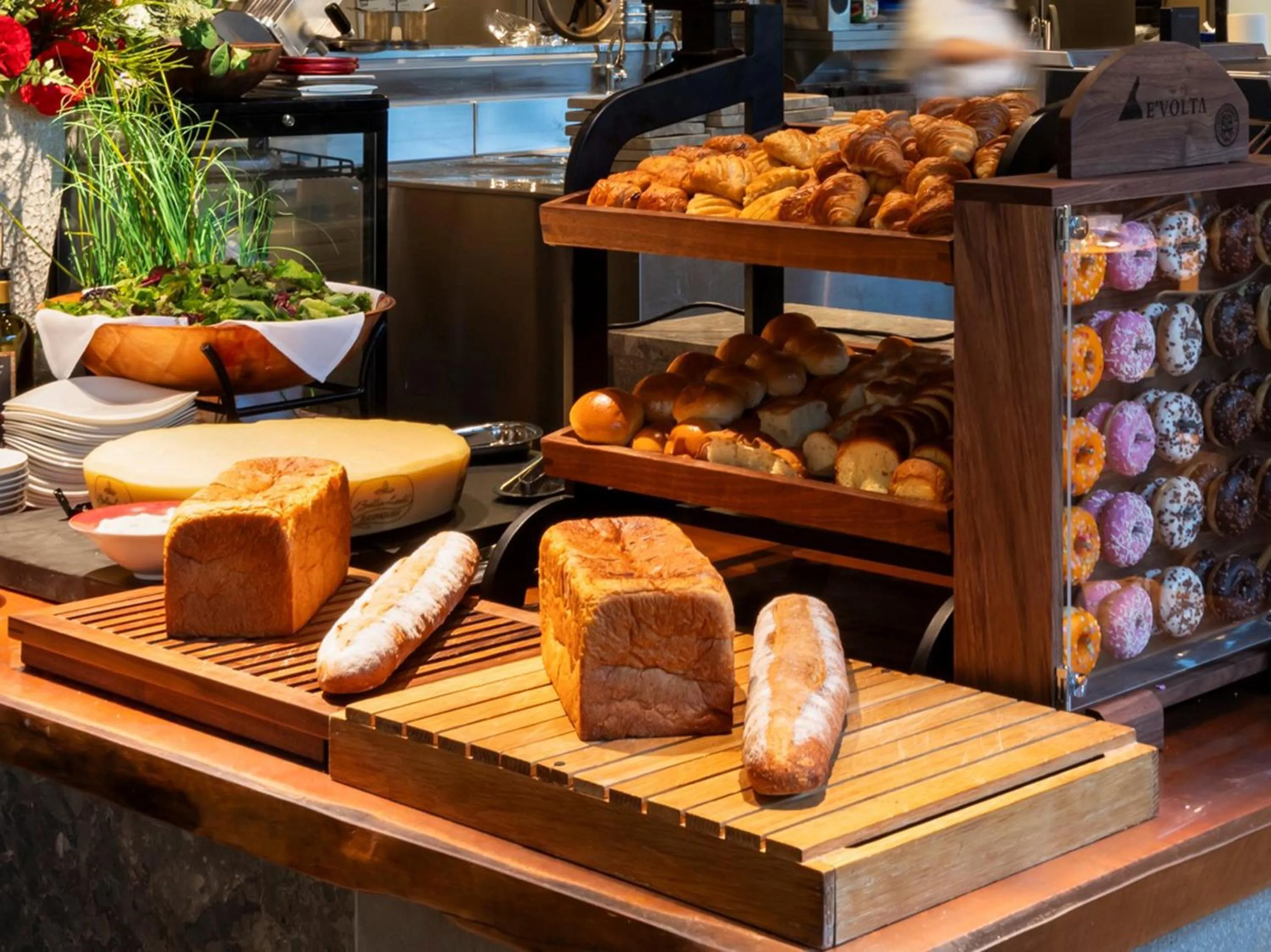 Breakfast in Mitsui Garden Hotel Jingugaien Tokyo Premier
