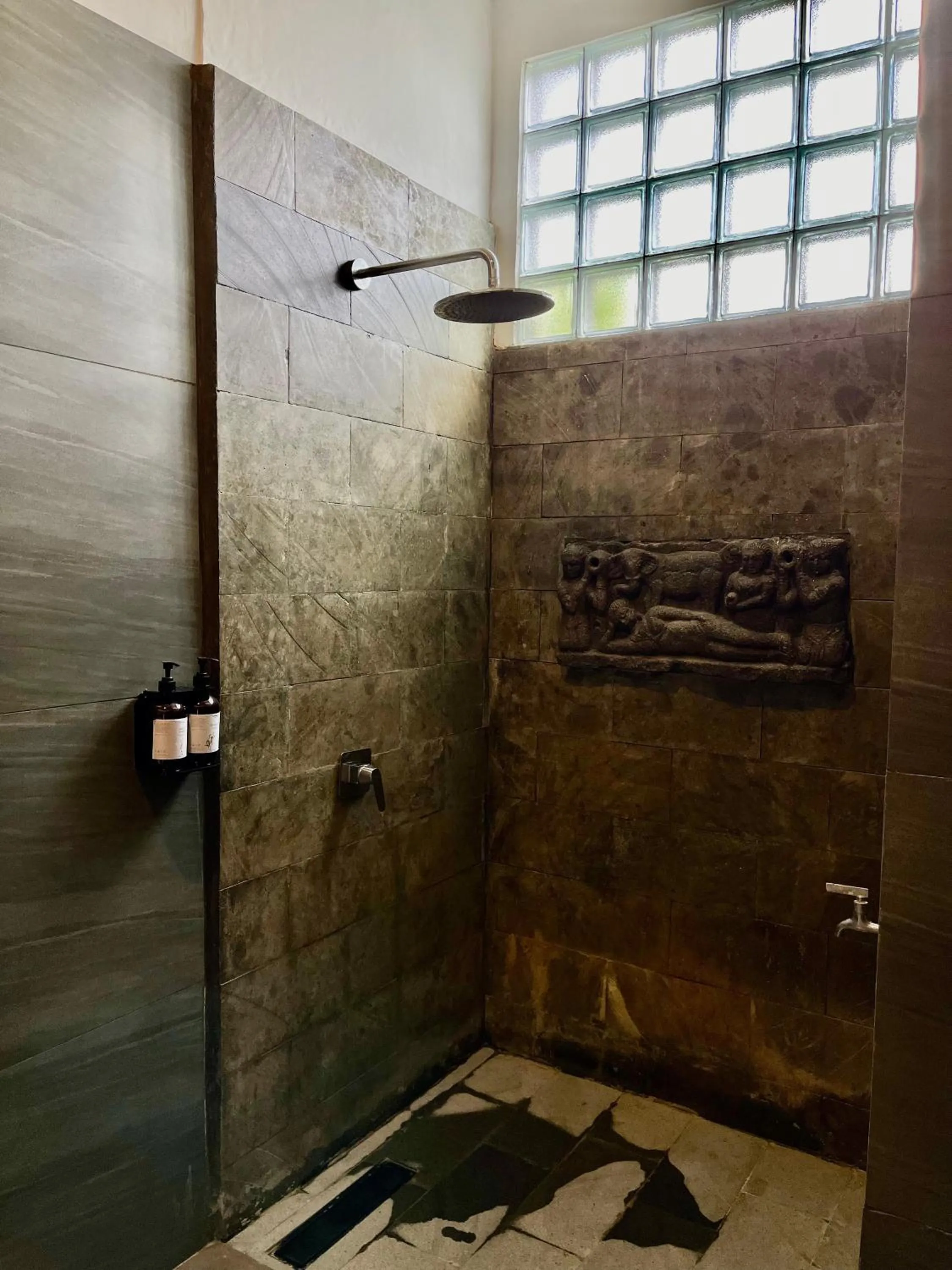 Shower in Abian Ayu Villa