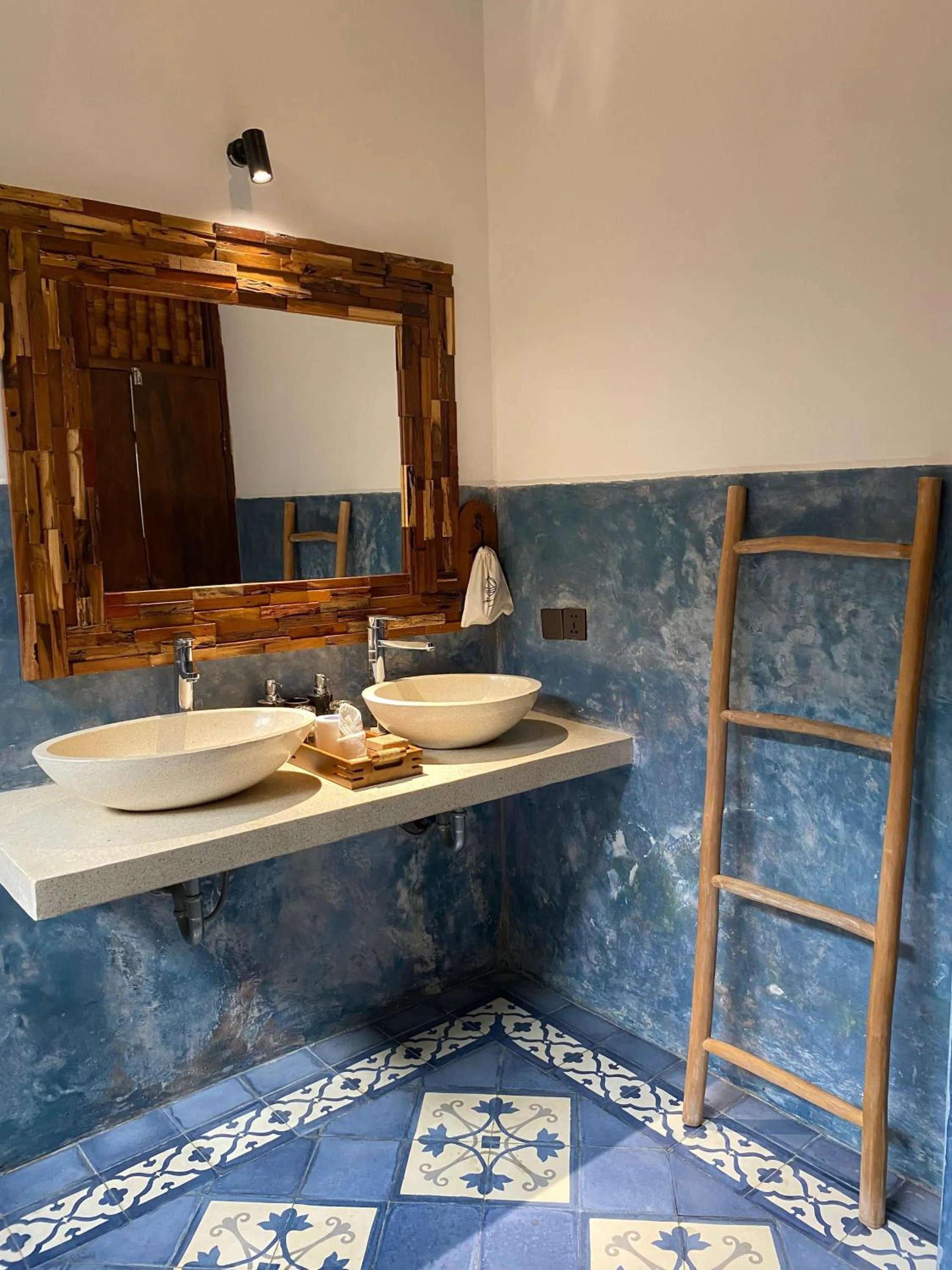 Bathroom in Abian Ayu Villa