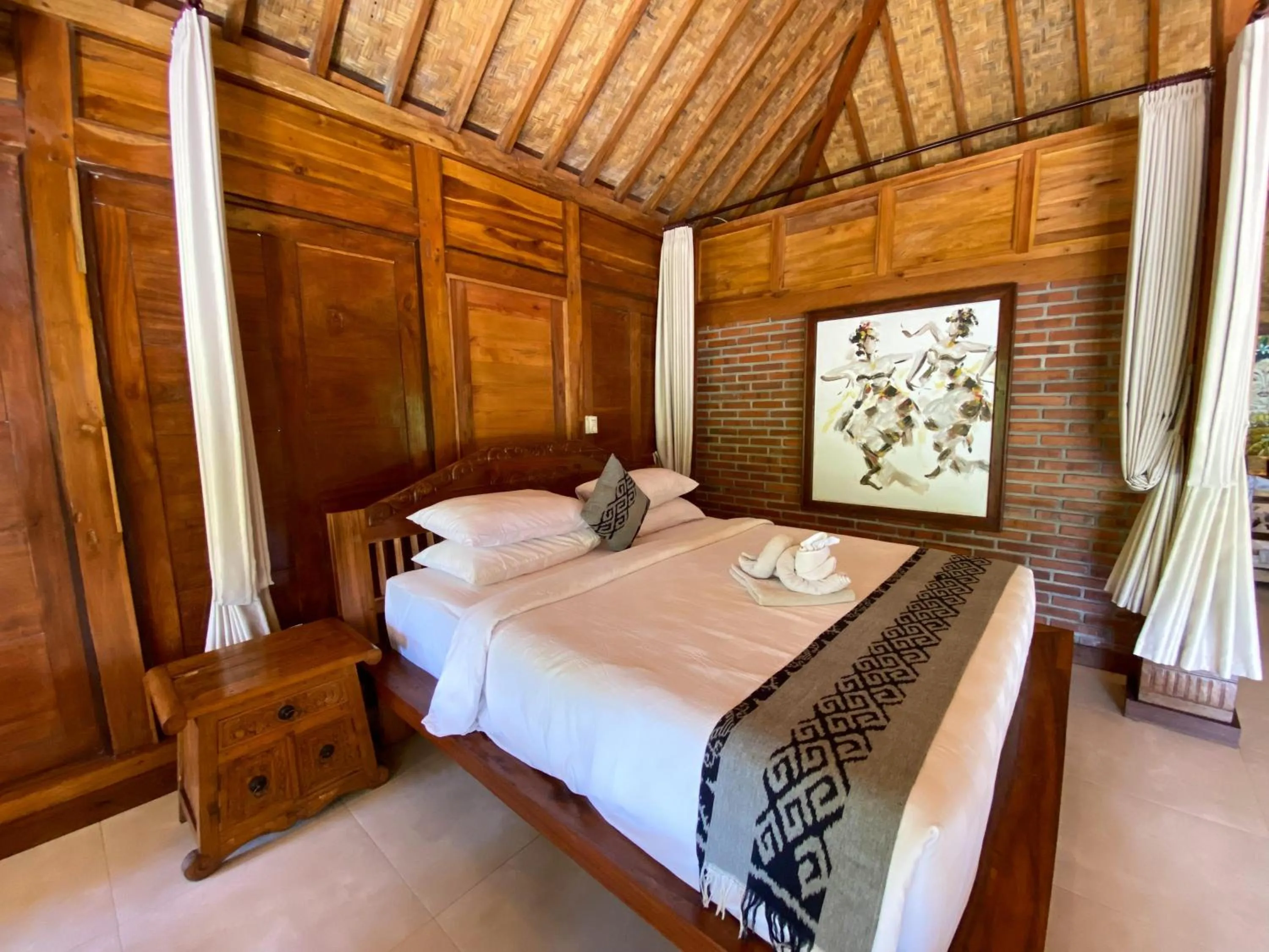 Bed in Abian Ayu Villa