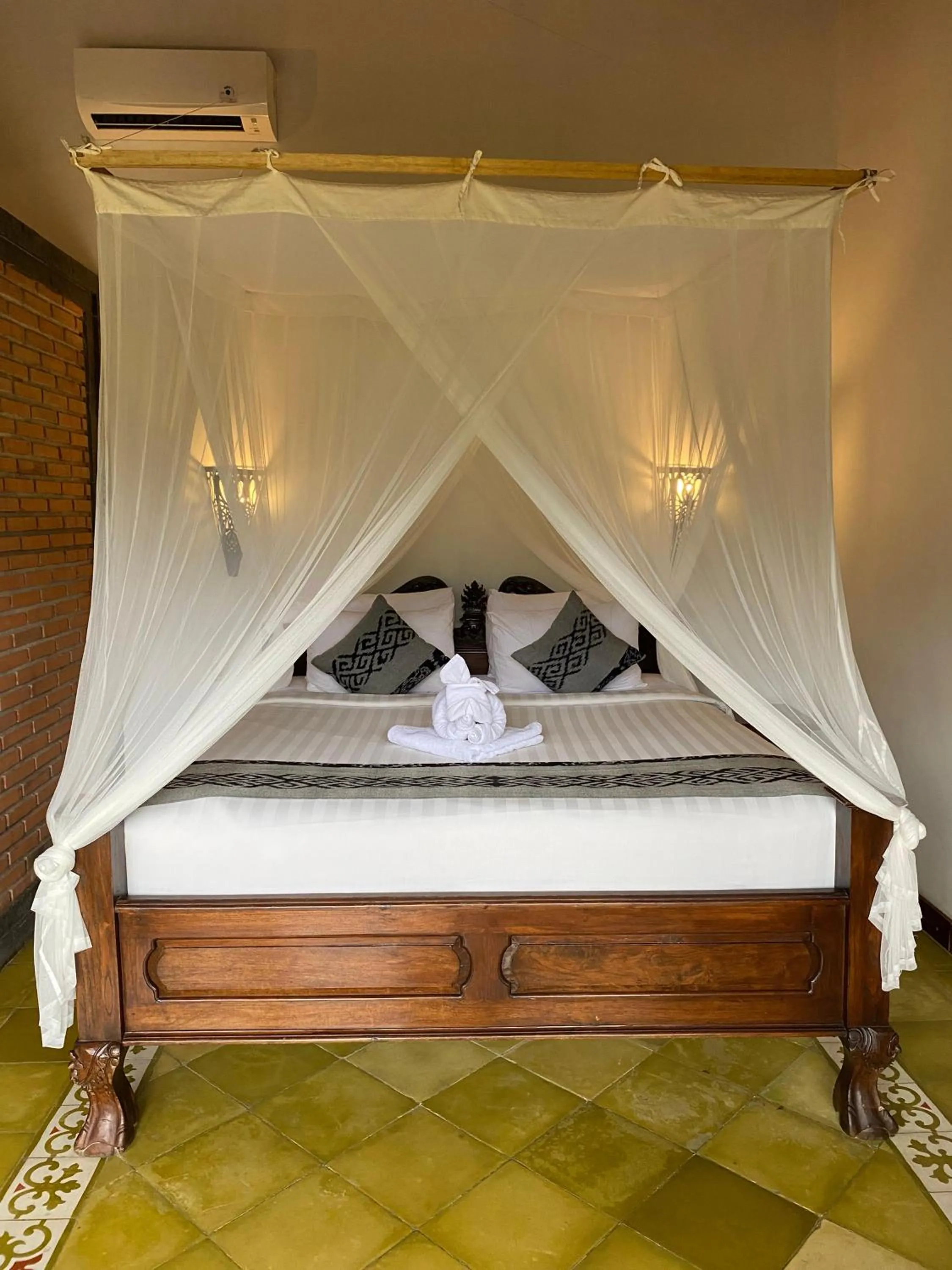 Bed in Abian Ayu Villa