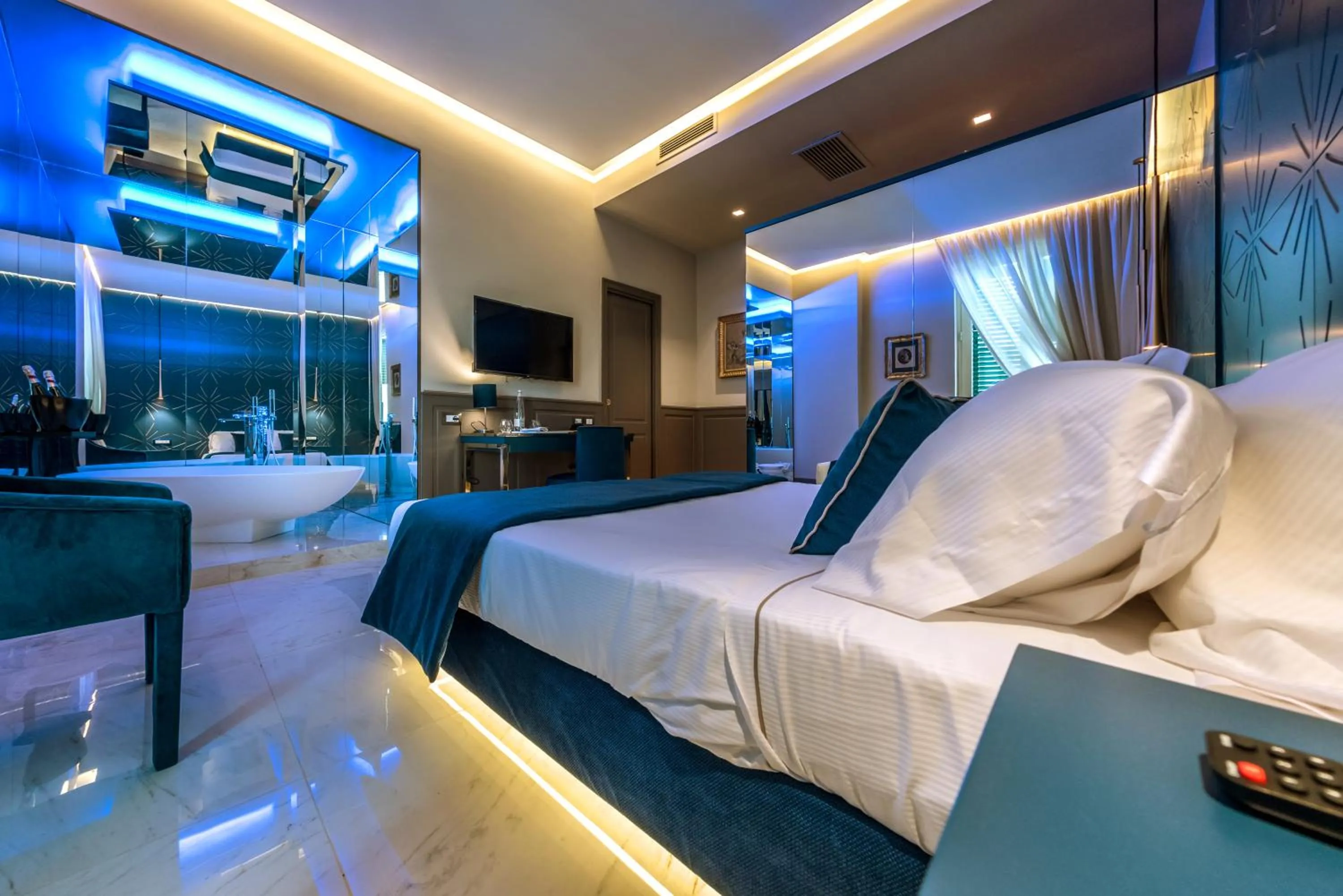 Photo of the whole room, Bed in Relais San Severo