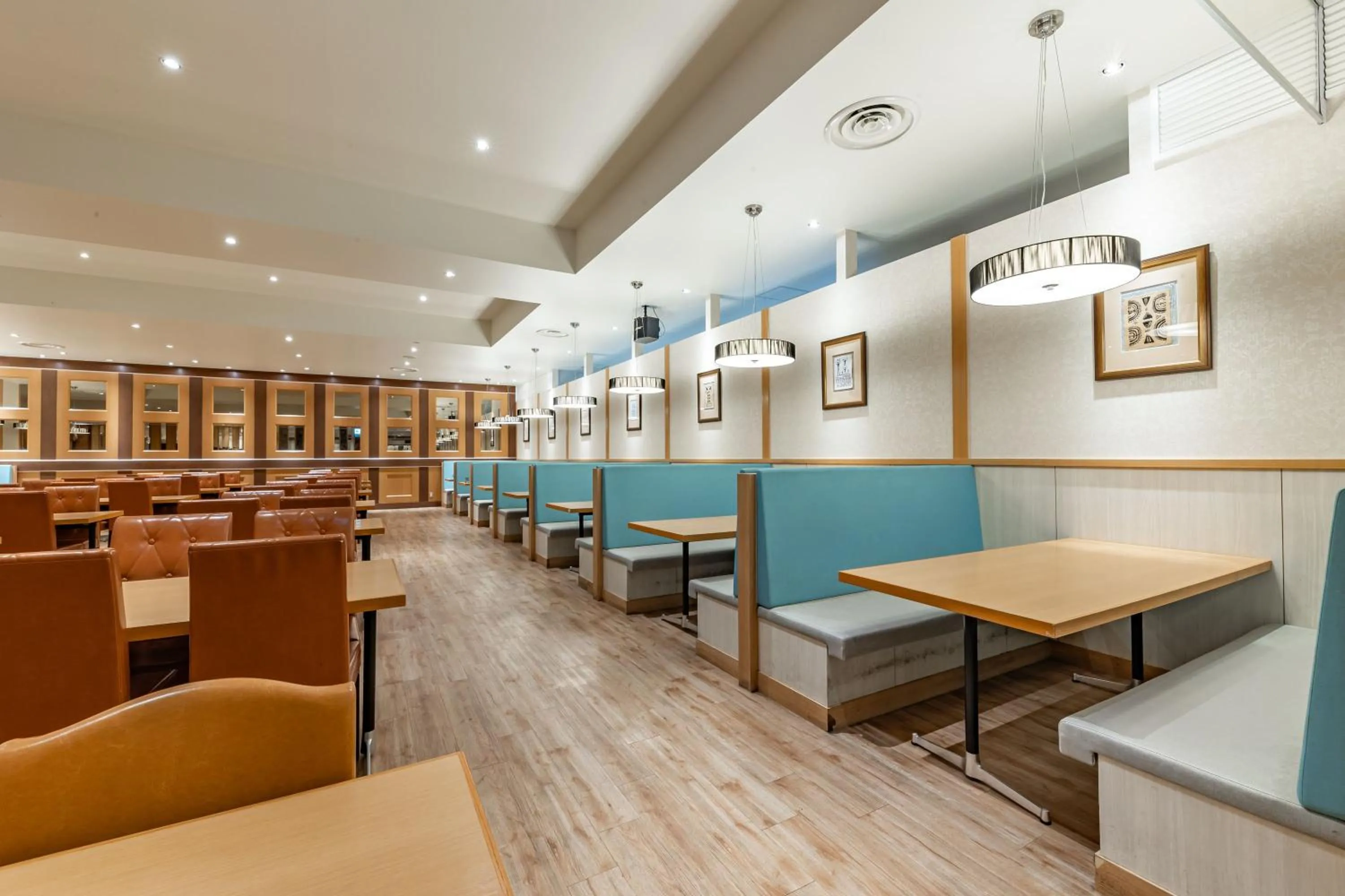 Restaurant/places to eat in Spa Resort Hawaiians Hotel Hawaiians