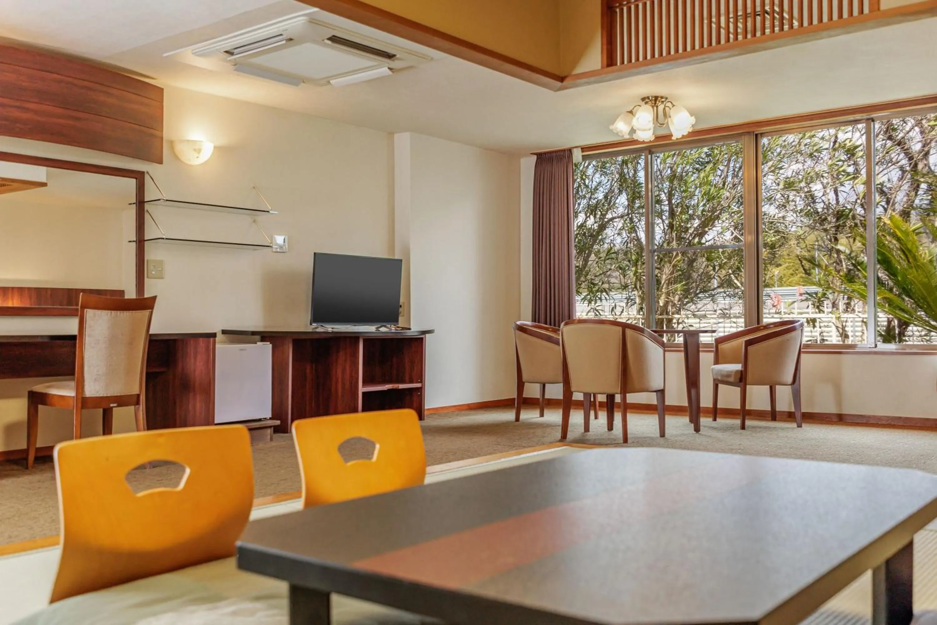 Photo of the whole room in Spa Resort Hawaiians Hotel Hawaiians