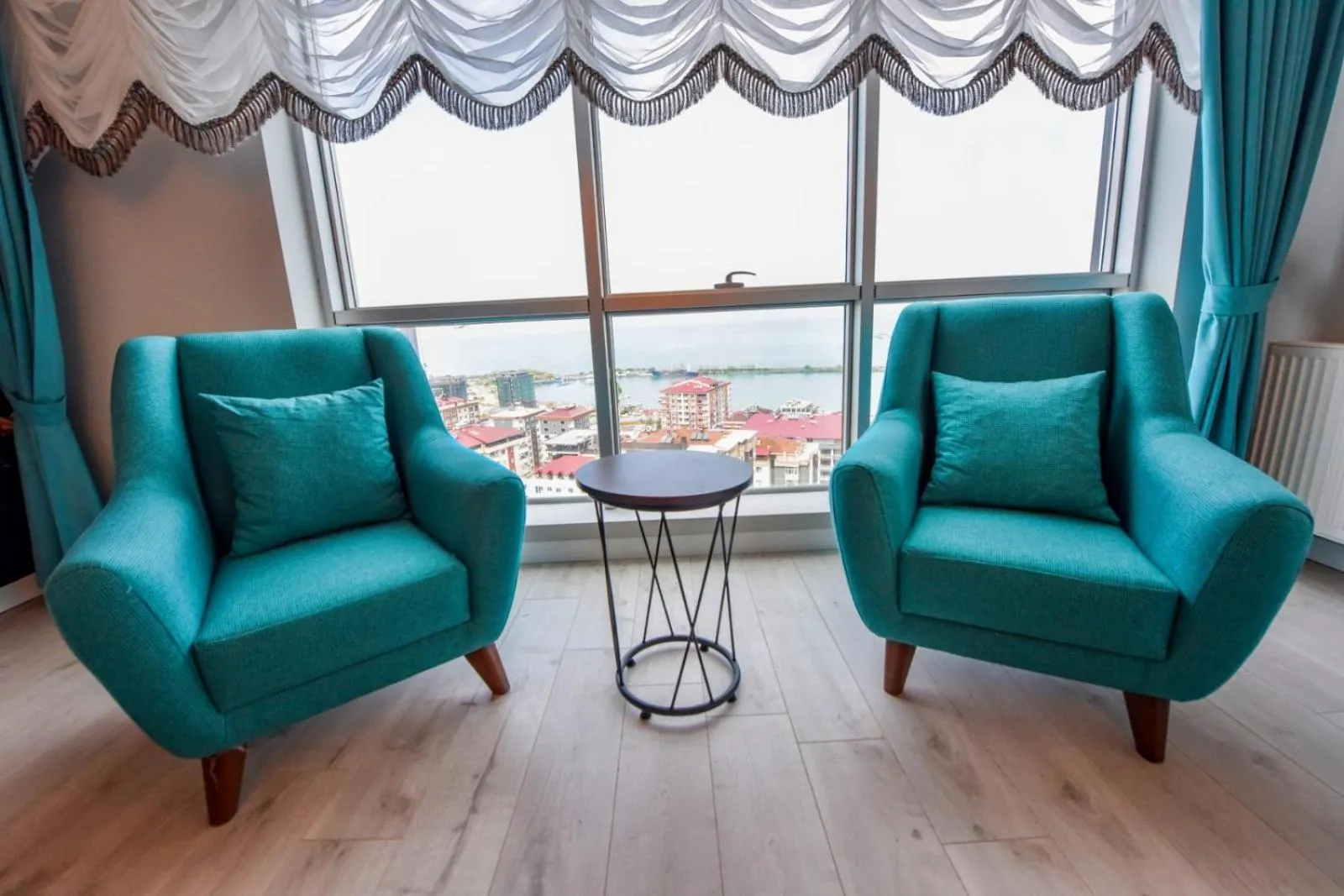 Living room in BAHAR RESIDENCE