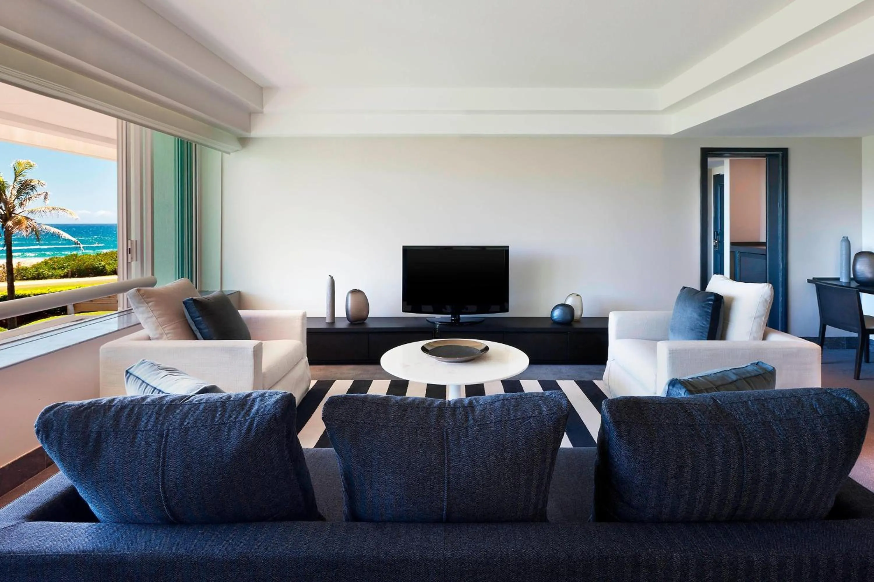 Living room in Sheraton Grand Mirage Resort Gold Coast