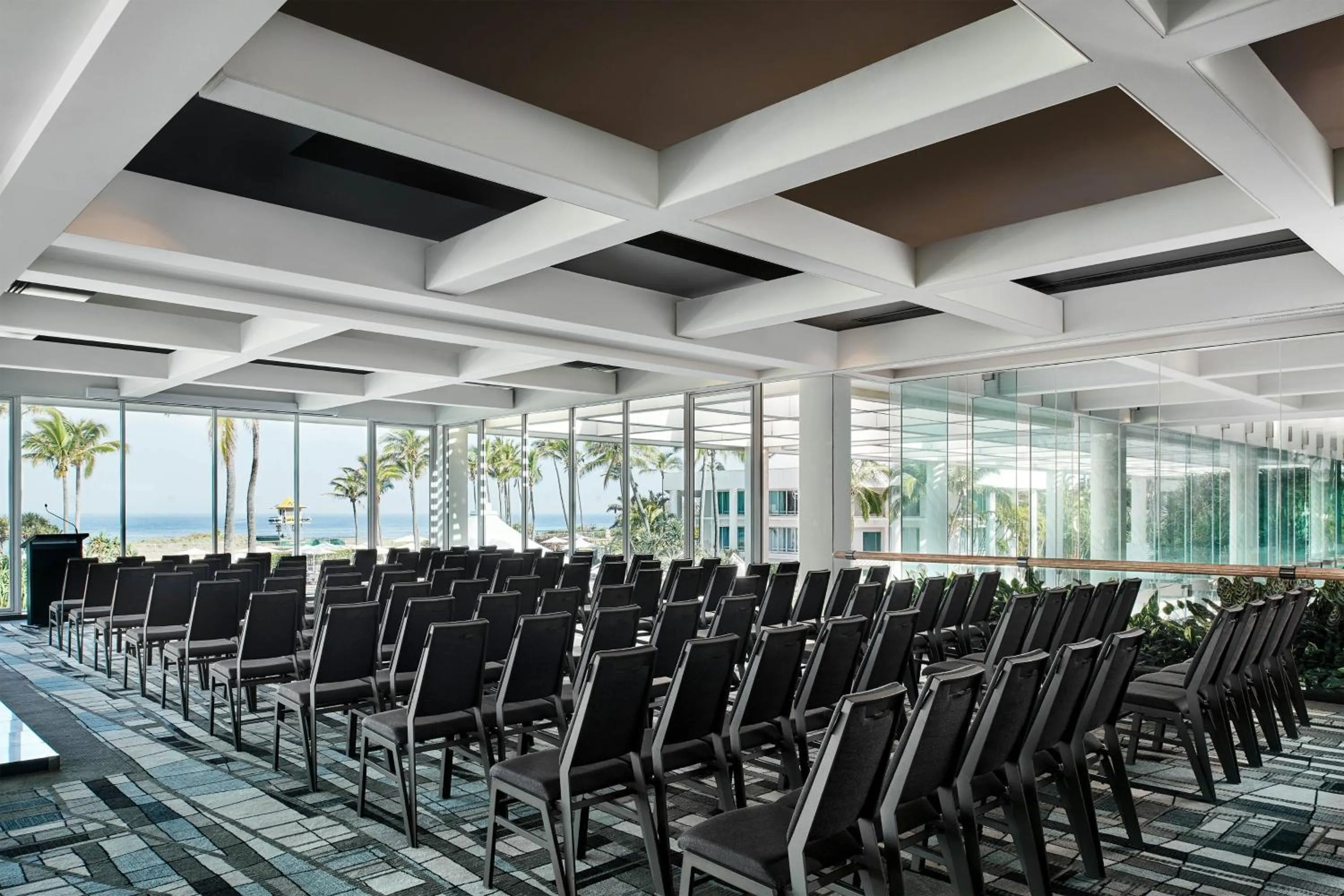 Entertainment in Sheraton Grand Mirage Resort Gold Coast