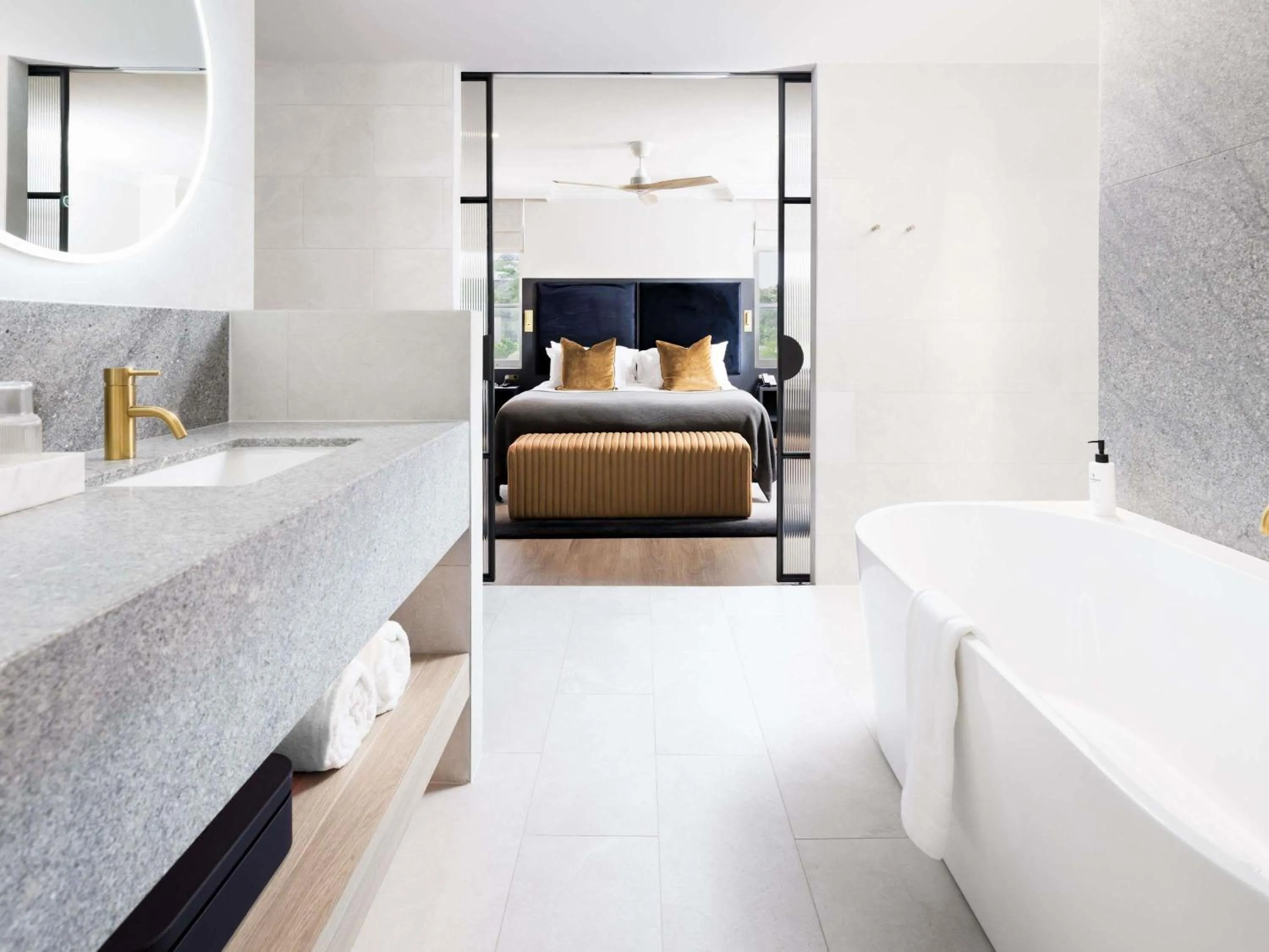 Bedroom, Bed in Sofitel Noosa Pacific Resort