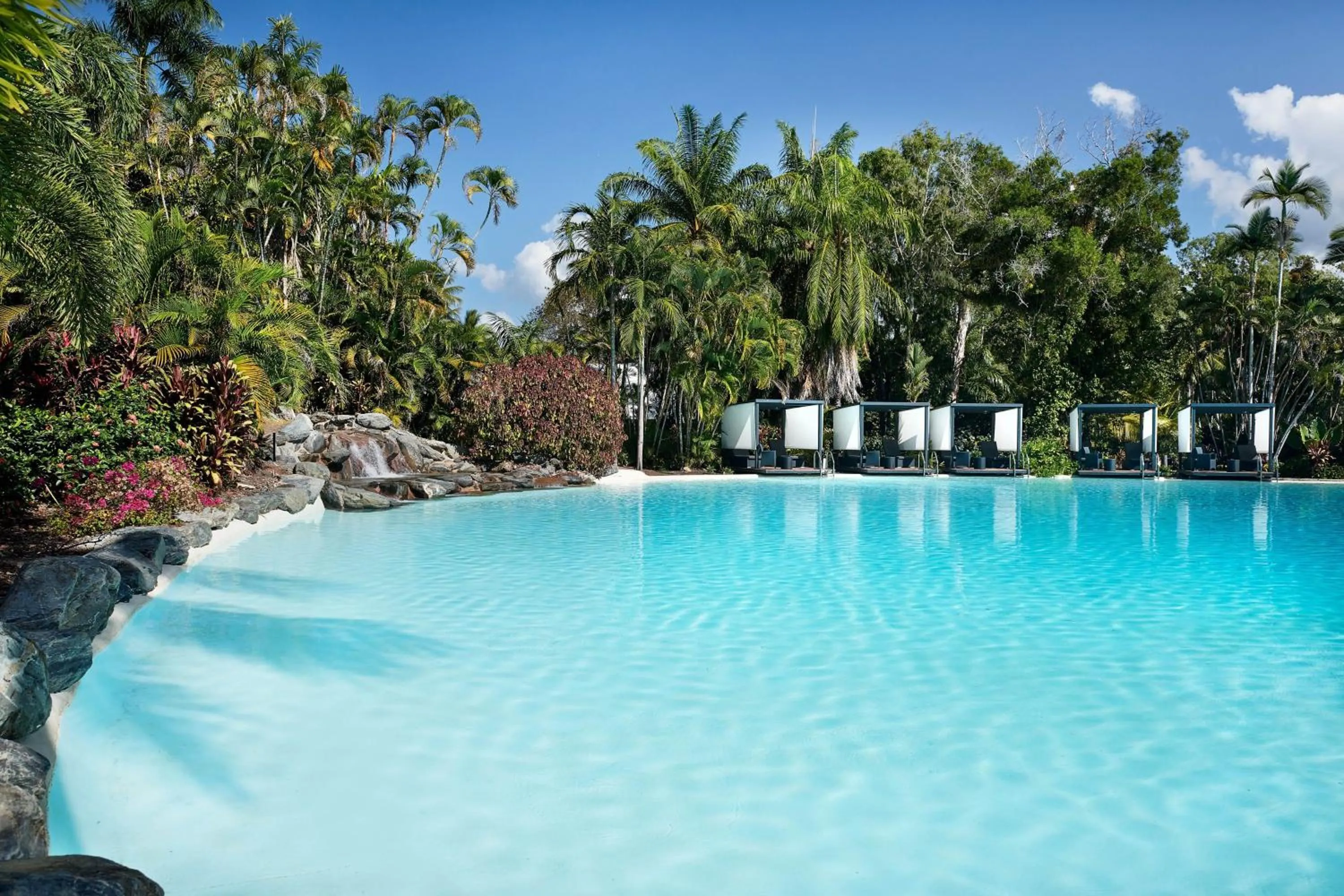 Swimming pool in Sheraton Grand Mirage Resort, Port Douglas